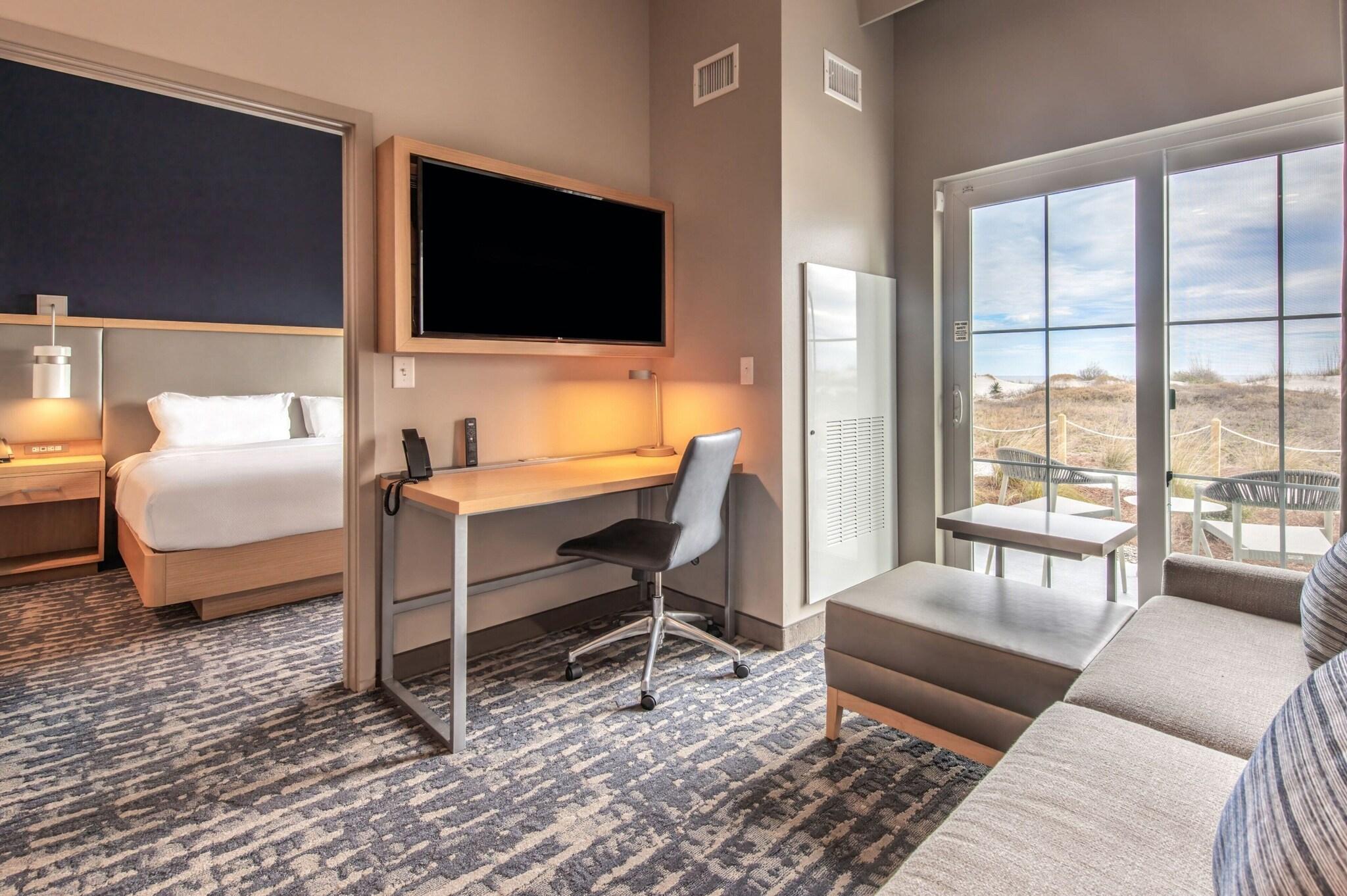 Suite King Bed Smoking