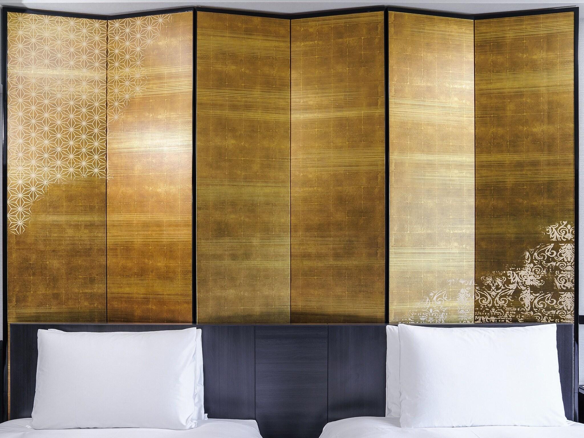 Double King Size Bed