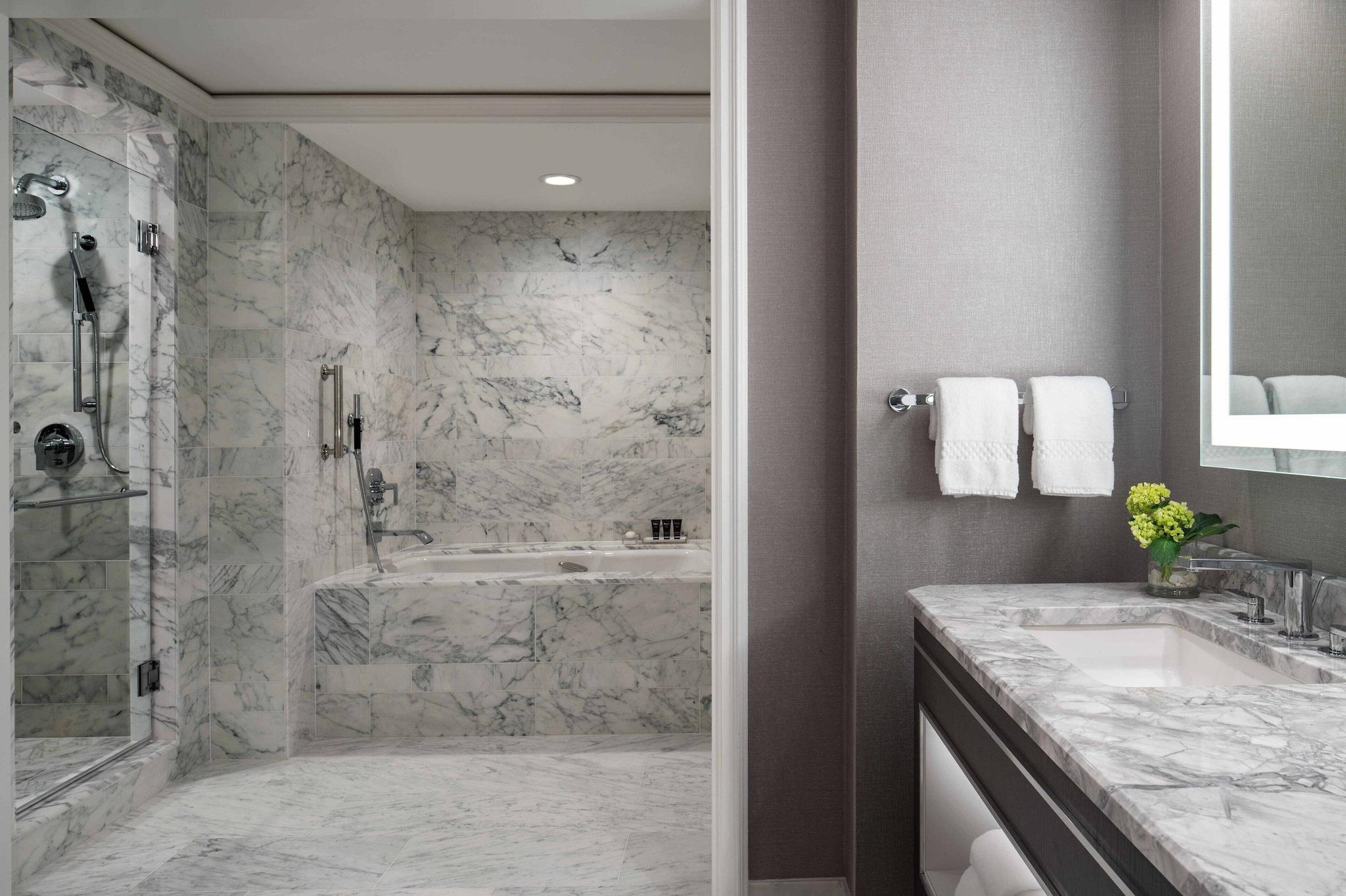 Double Club King Bed