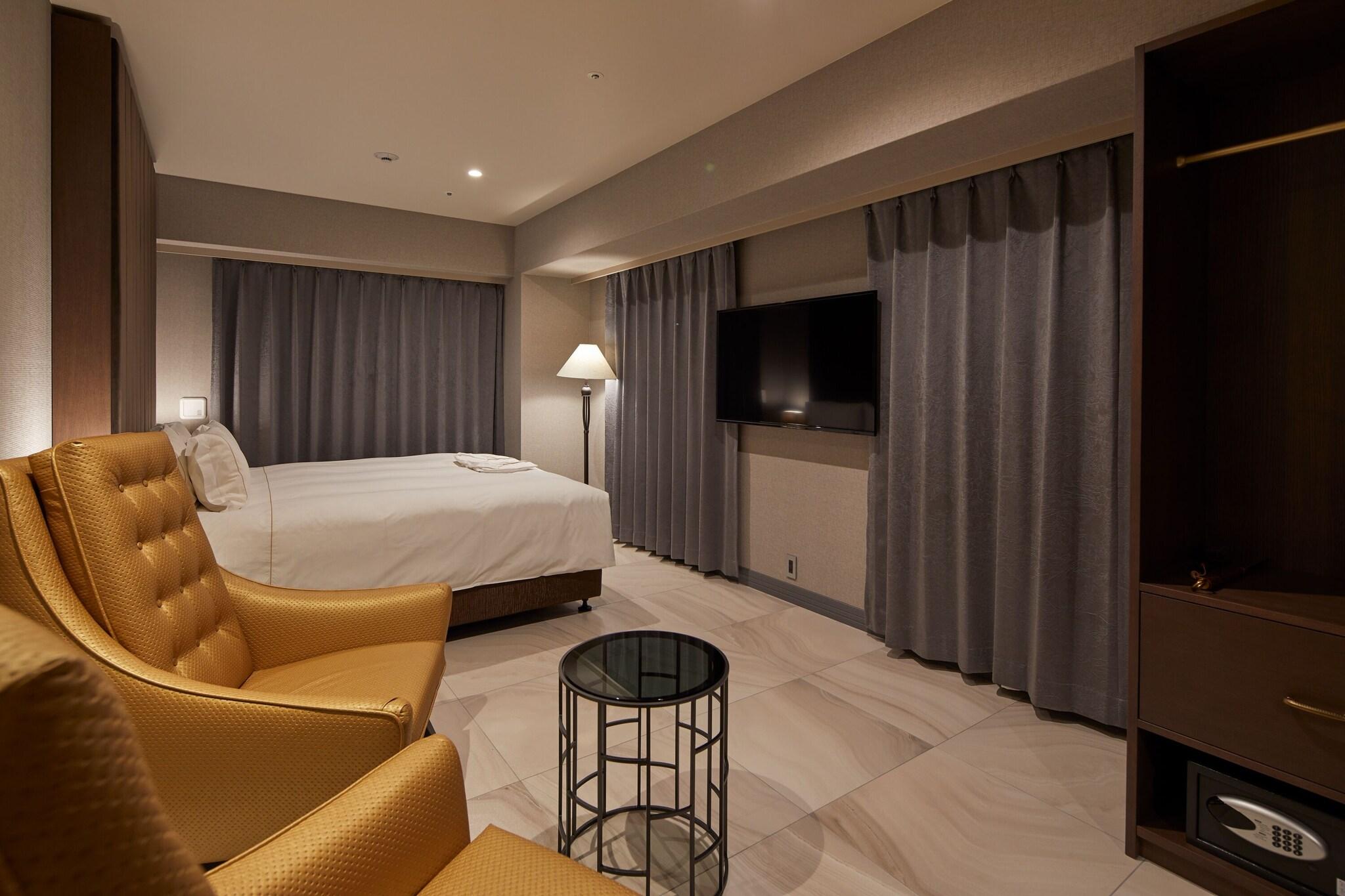 Double Premium King Bed