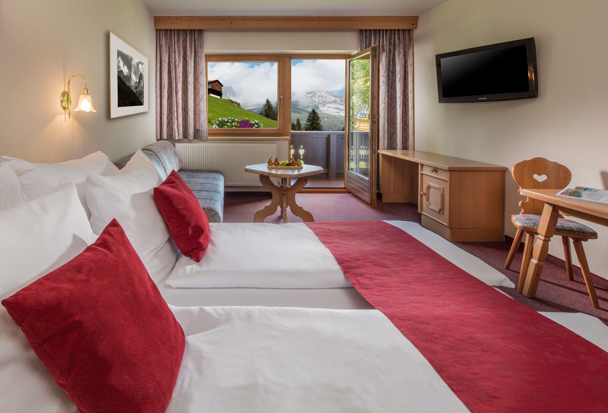 Double Superior Queen Bed