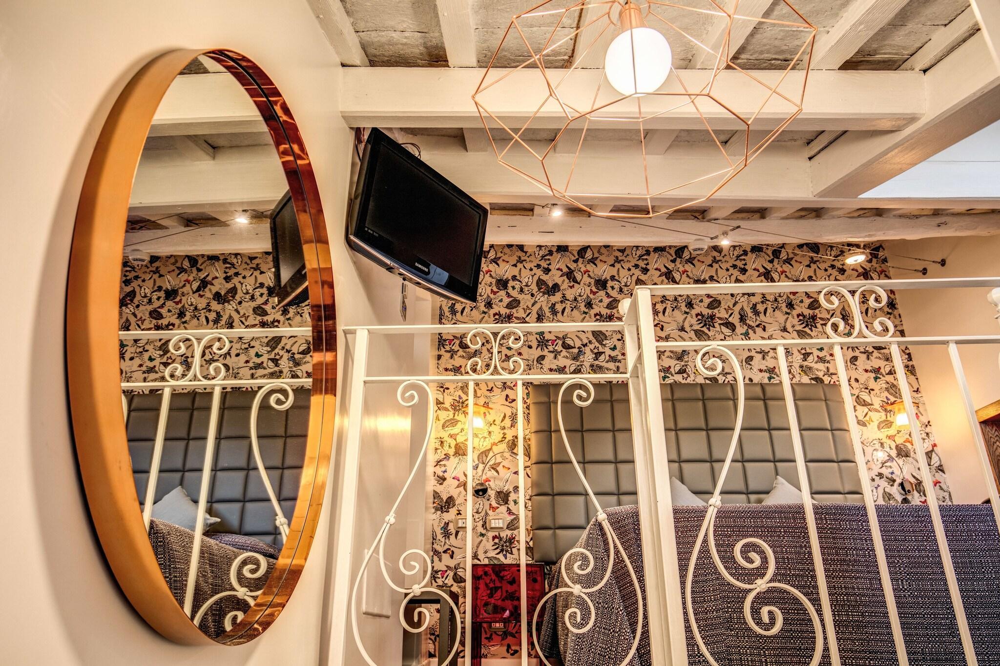 Double or Twin Standard