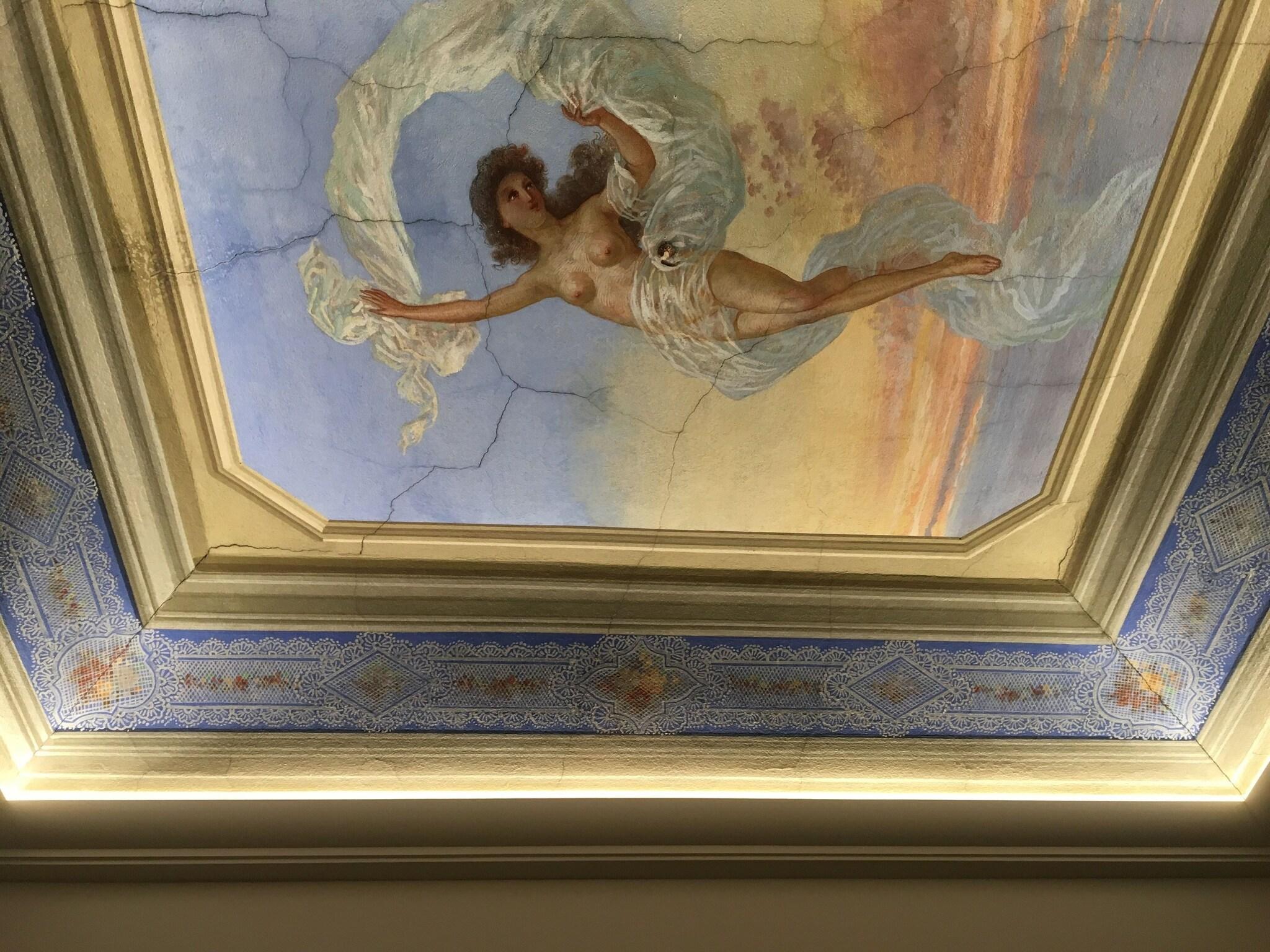 Suite Sea View King Bed