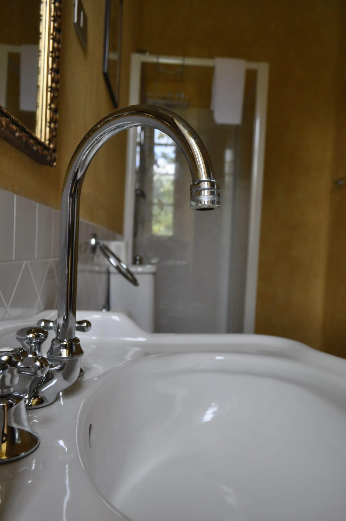 Double Queen Size Bed