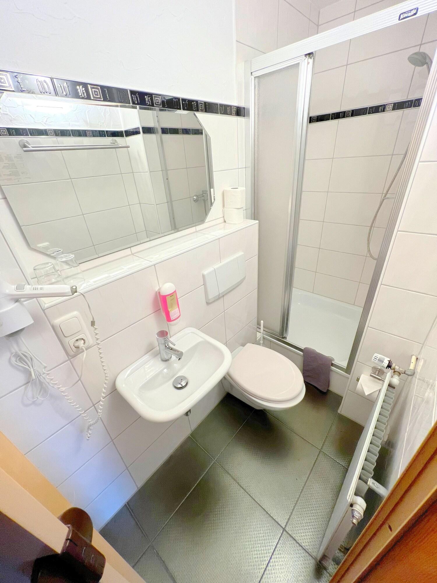 Family Room Queen Size Bed