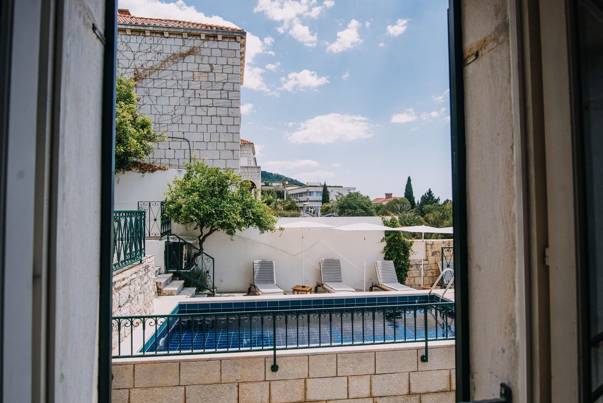 Double Superior Pool View