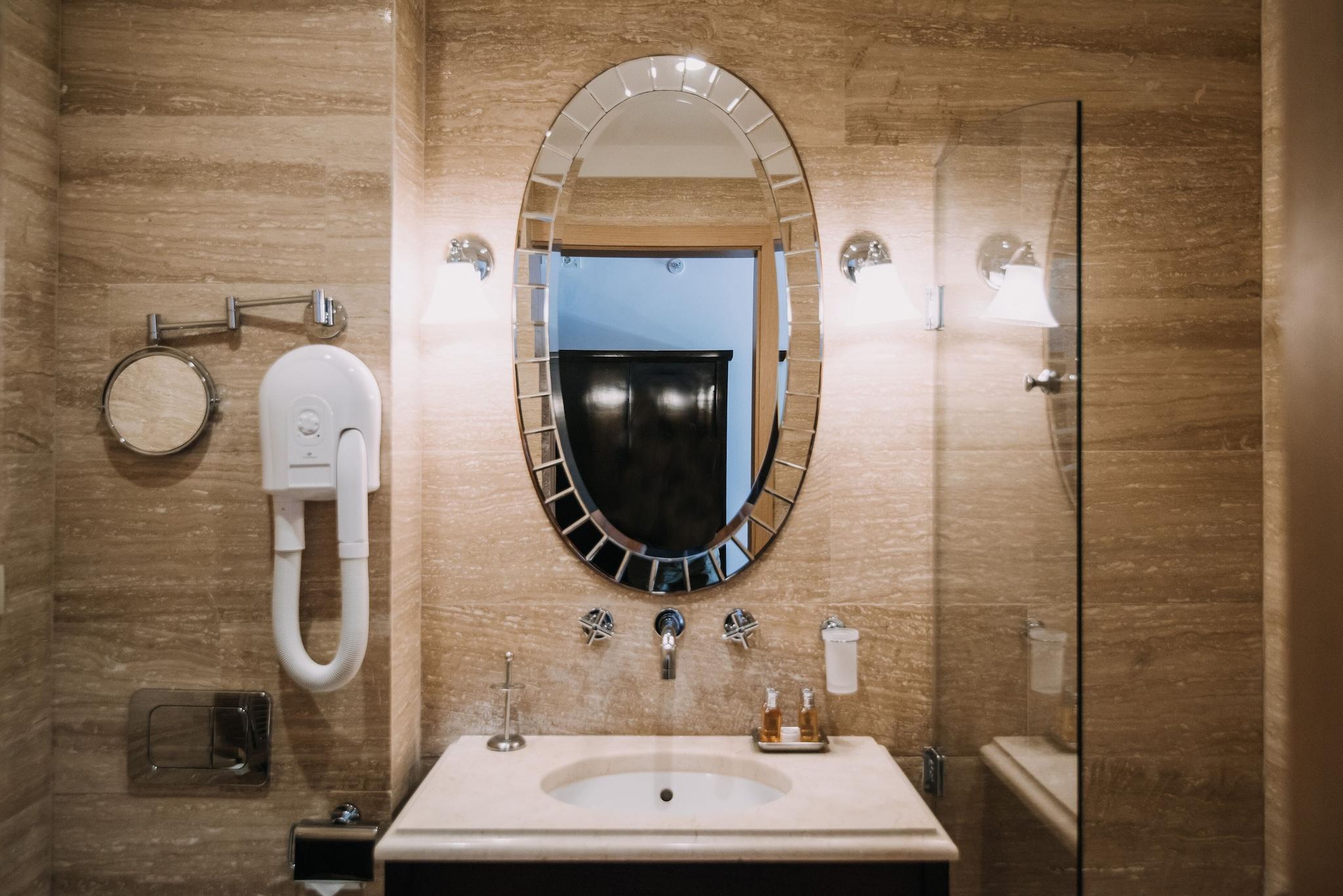 Double Superior Pool View