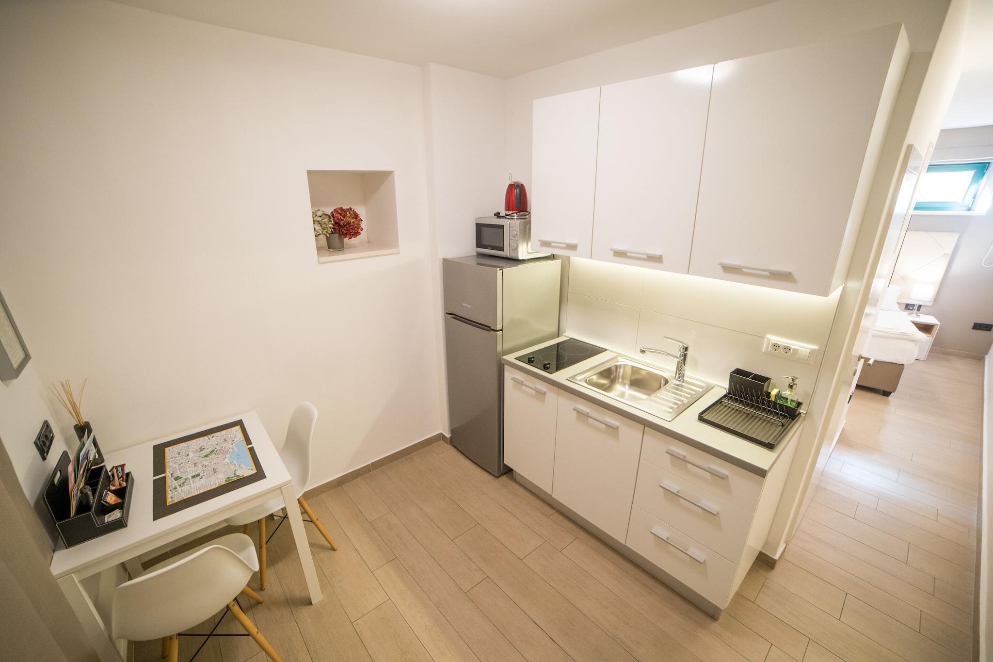 Studio King Size Bed