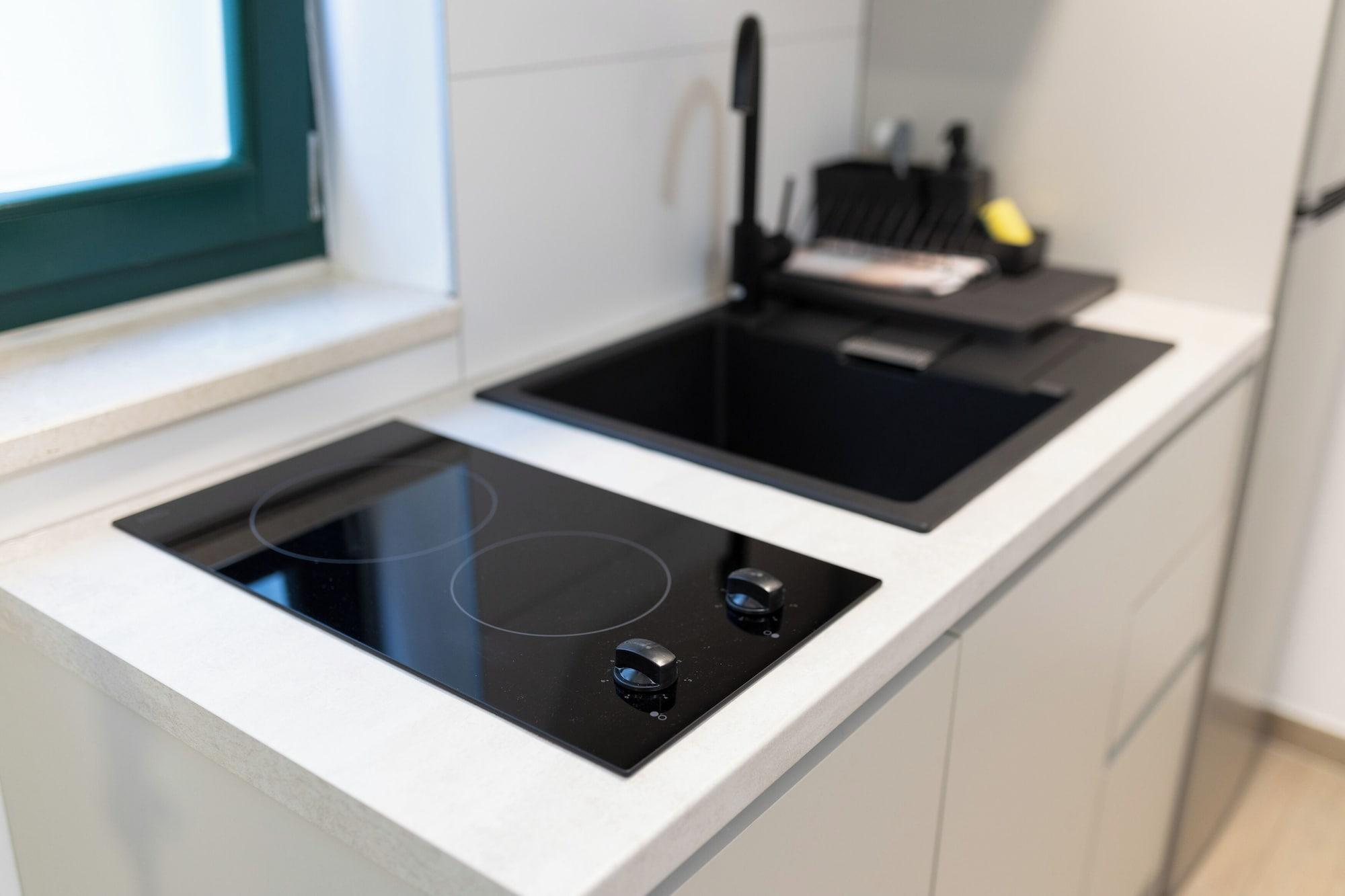 Studio King Size Bed