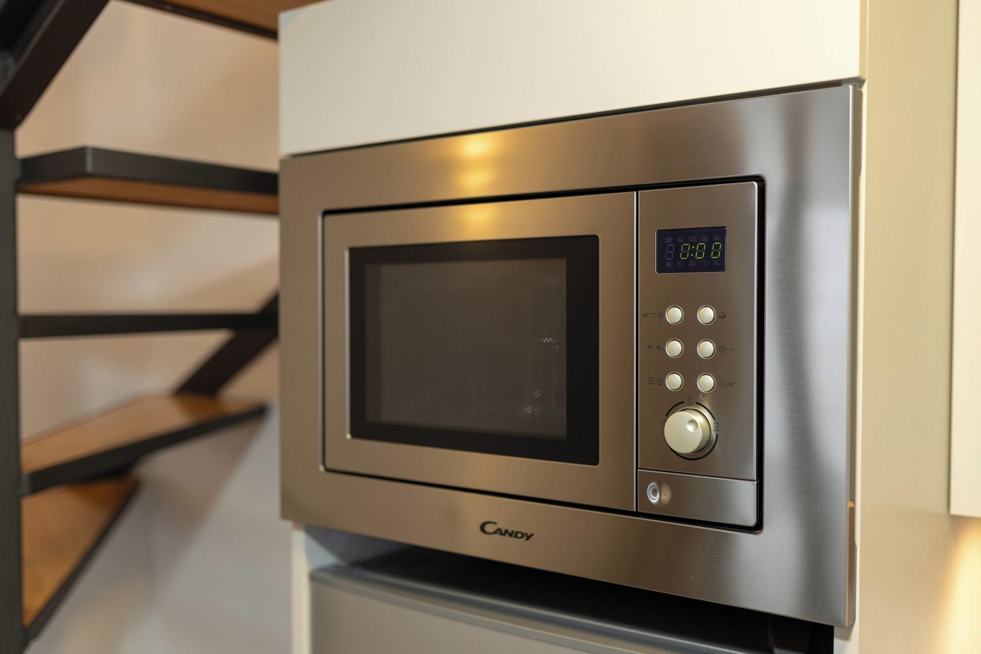 Double Deluxe City View King Bed