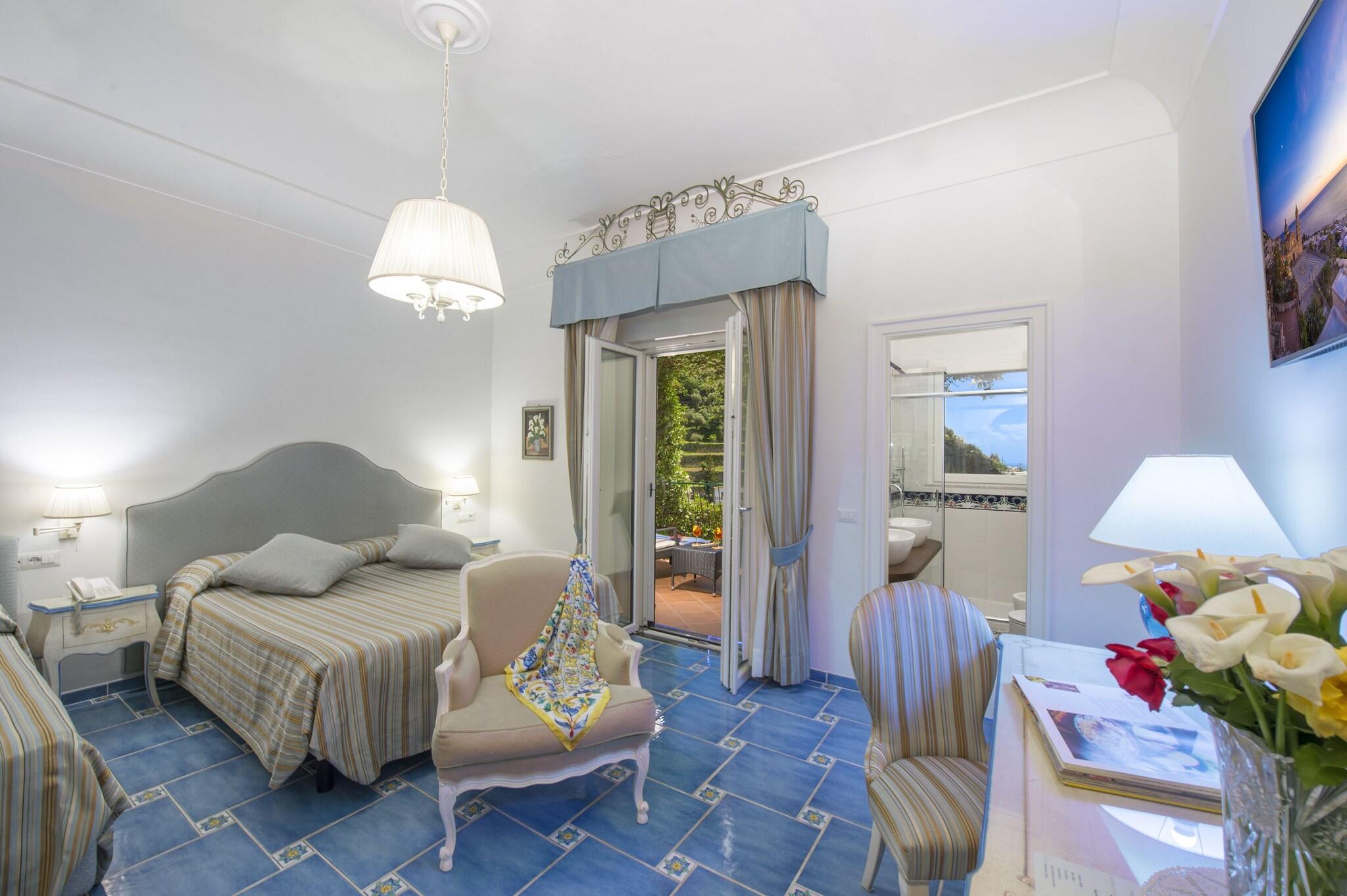 Studio Sea View King Bed