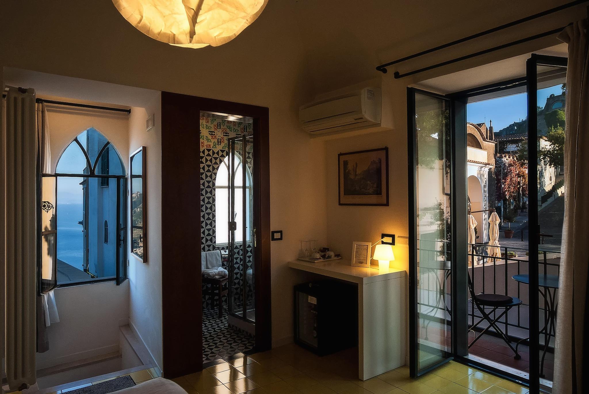 Double or Twin City View Two Beds