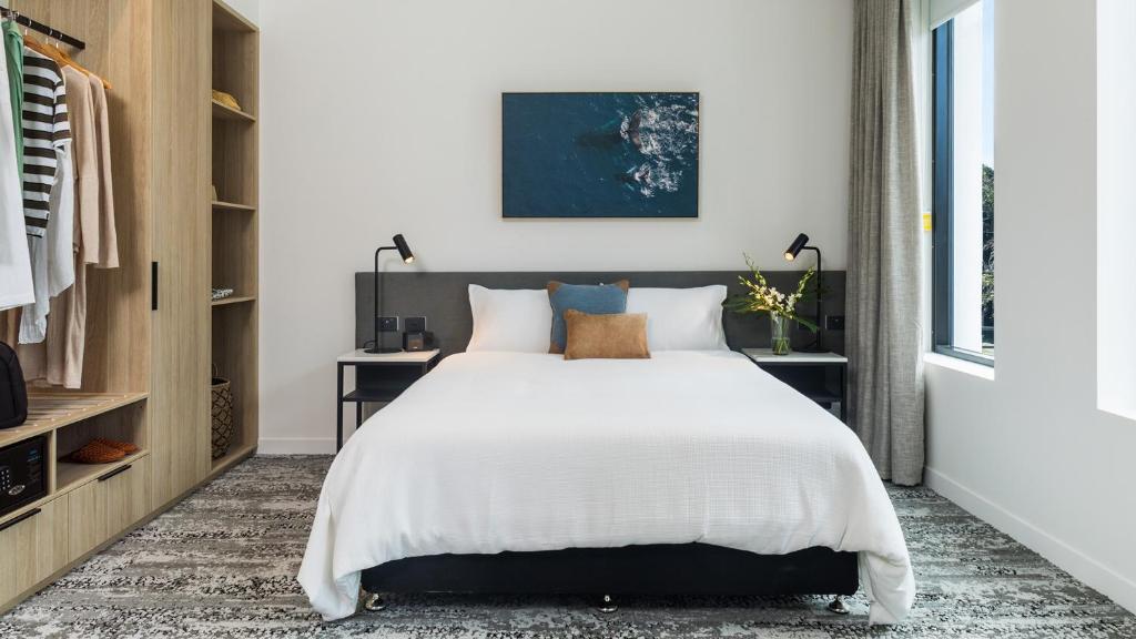 Studio Executive Ocean View