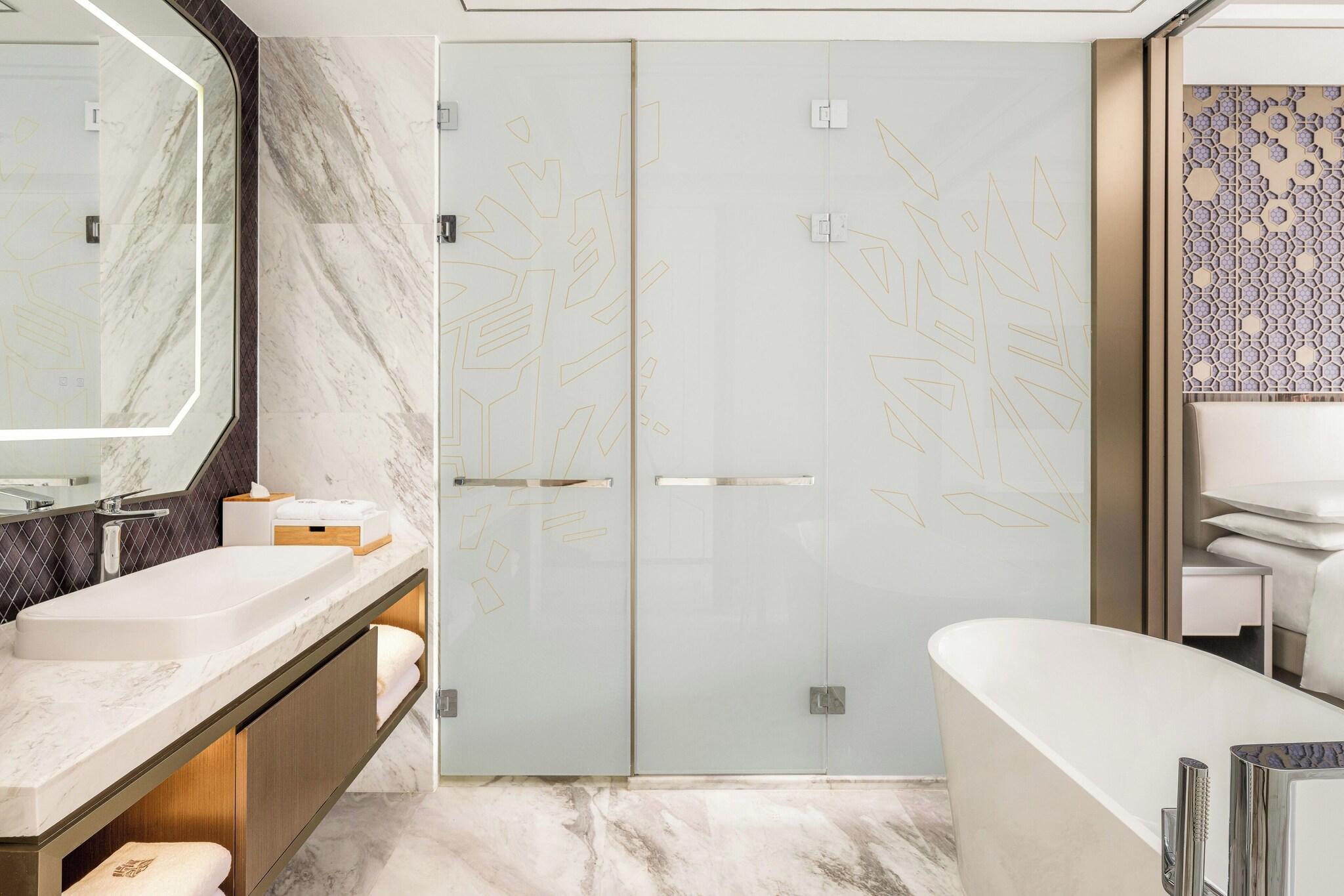 Double King Size Bed