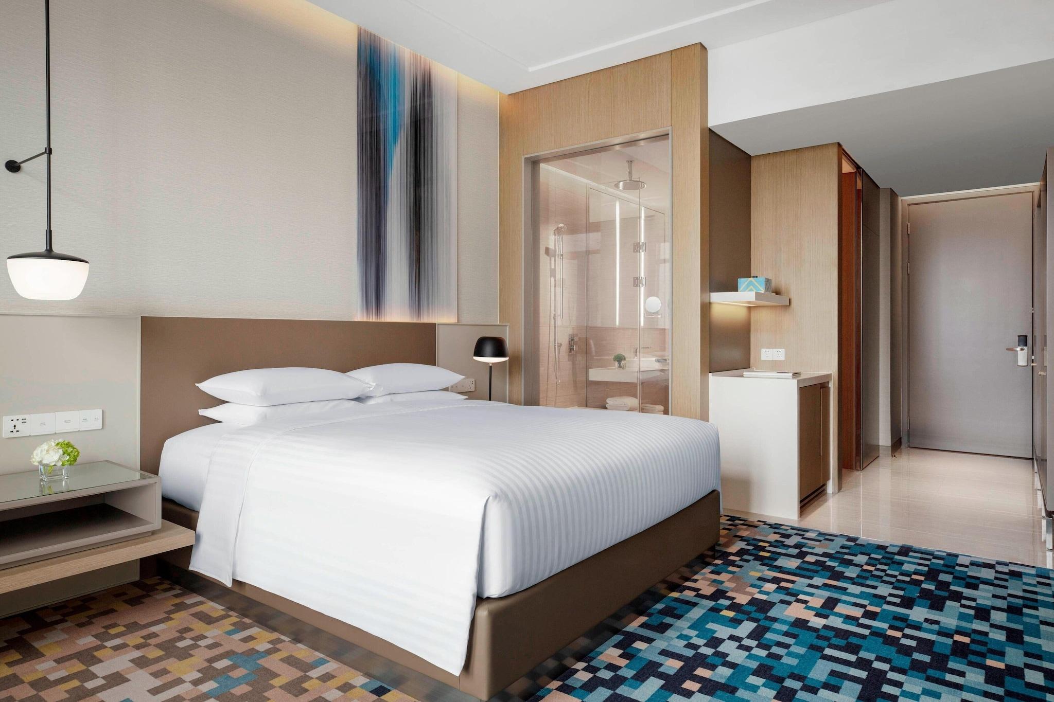 Double City View King Bed