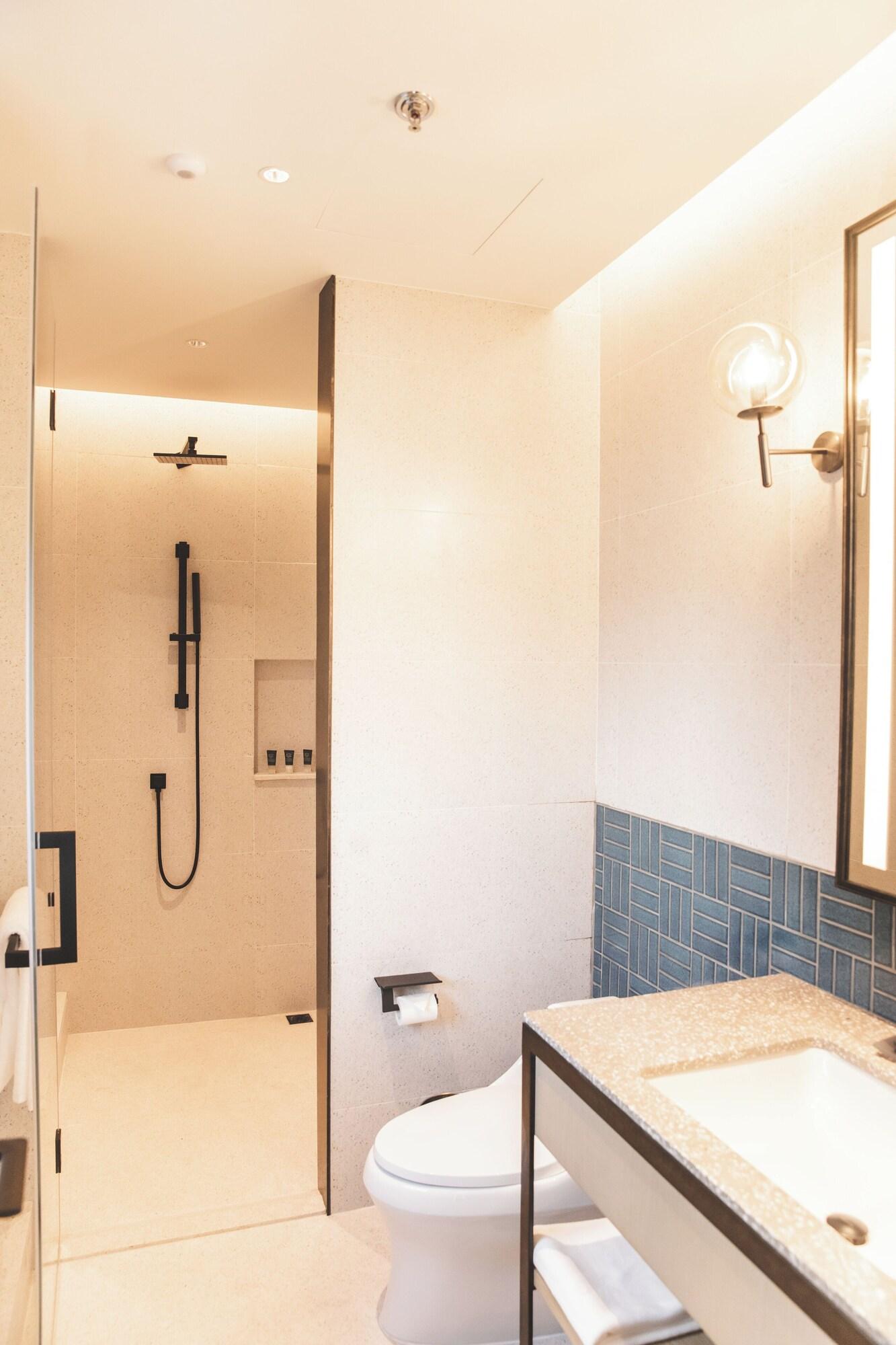 Twin City View Two Double Beds