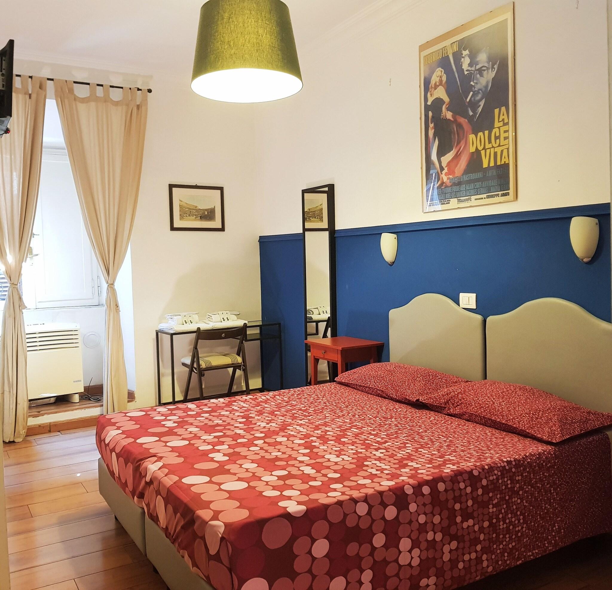 Double or Twin Deluxe Queen Bed