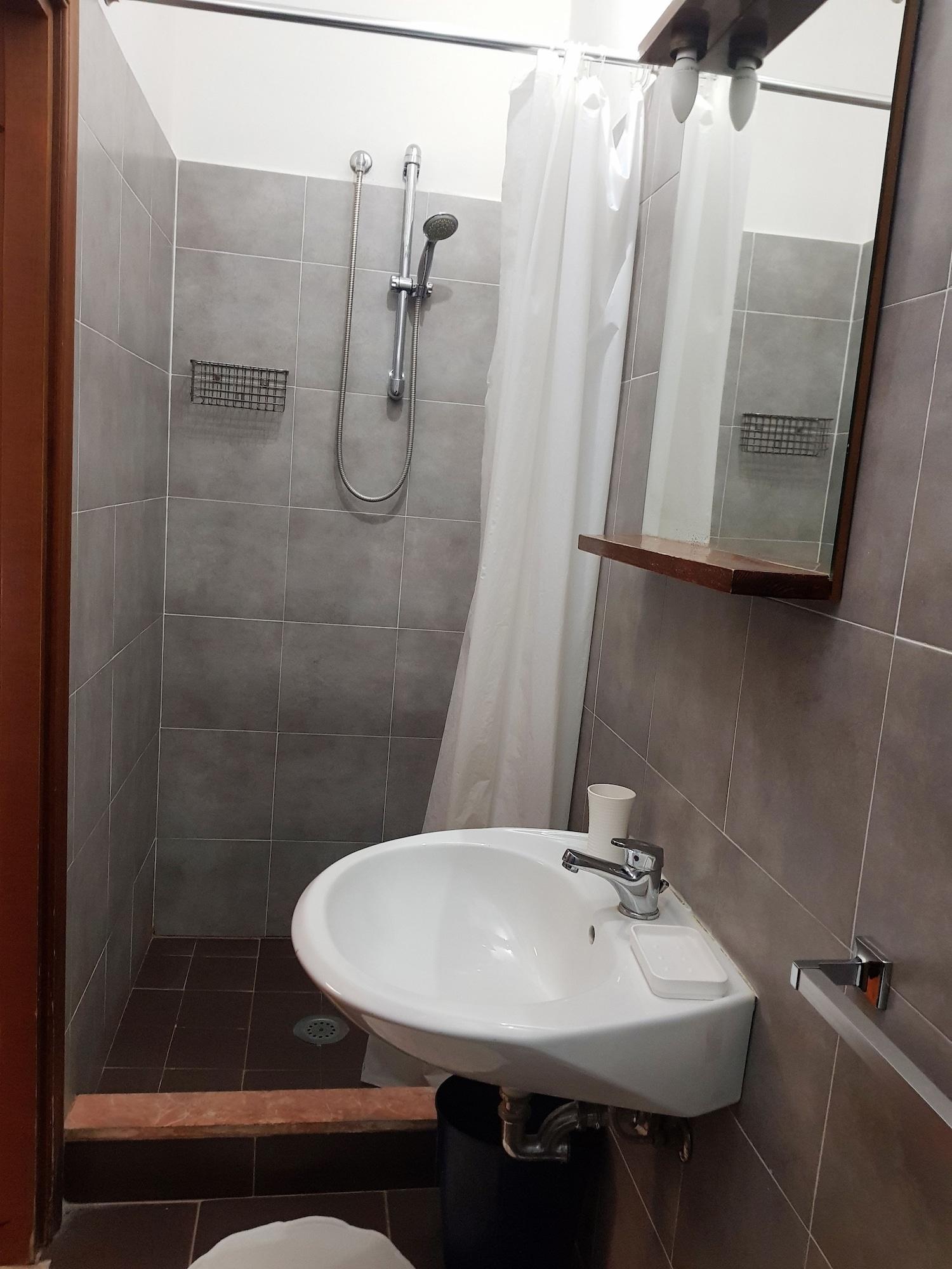 Double Queen Size Bed