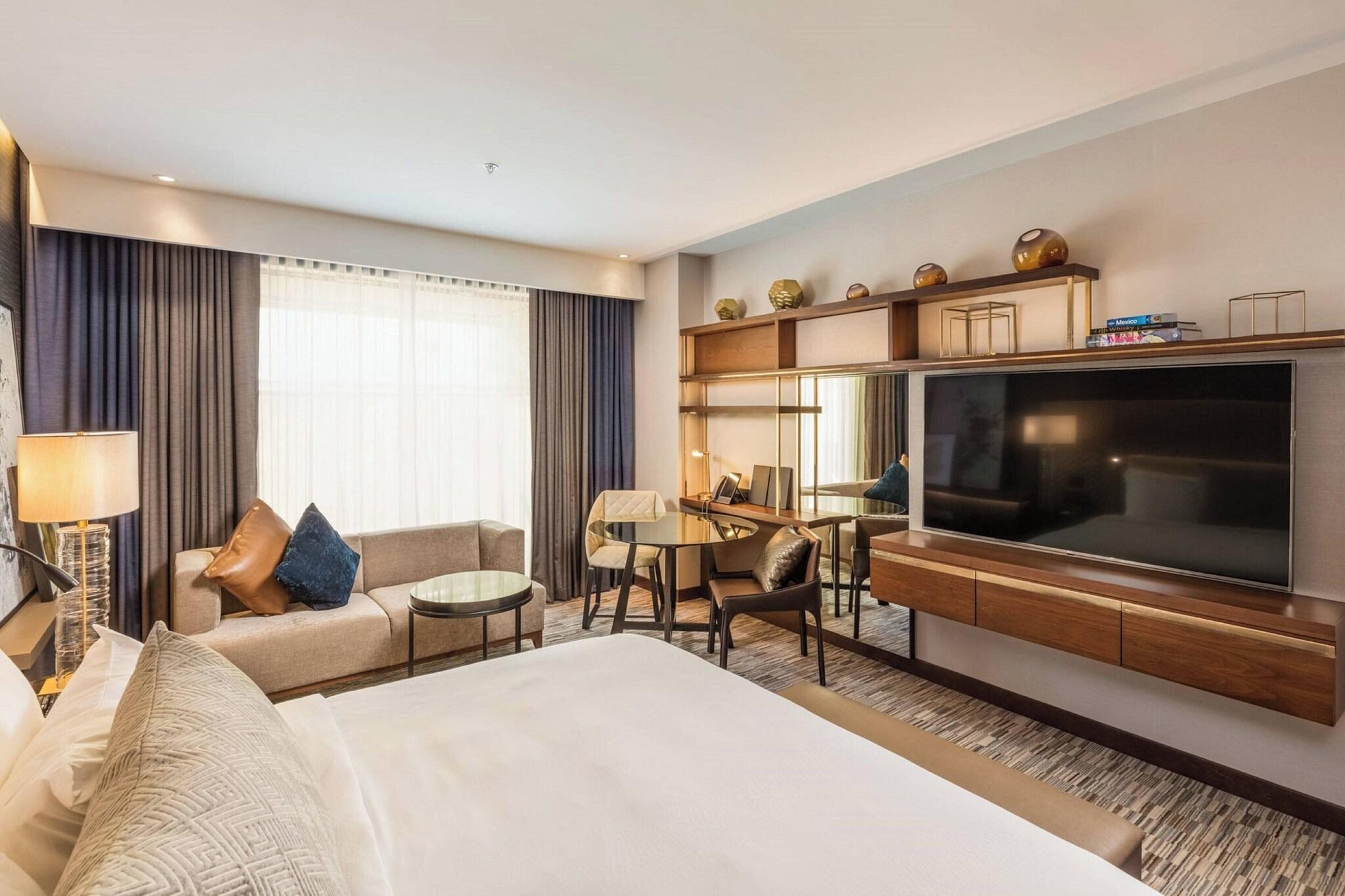 Double King Size Bed