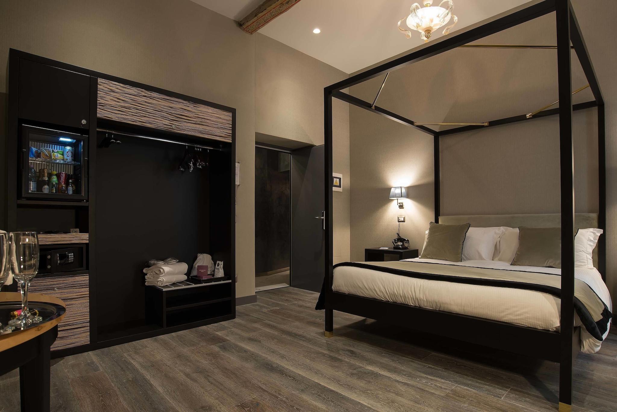 Double Deluxe Queen Bed