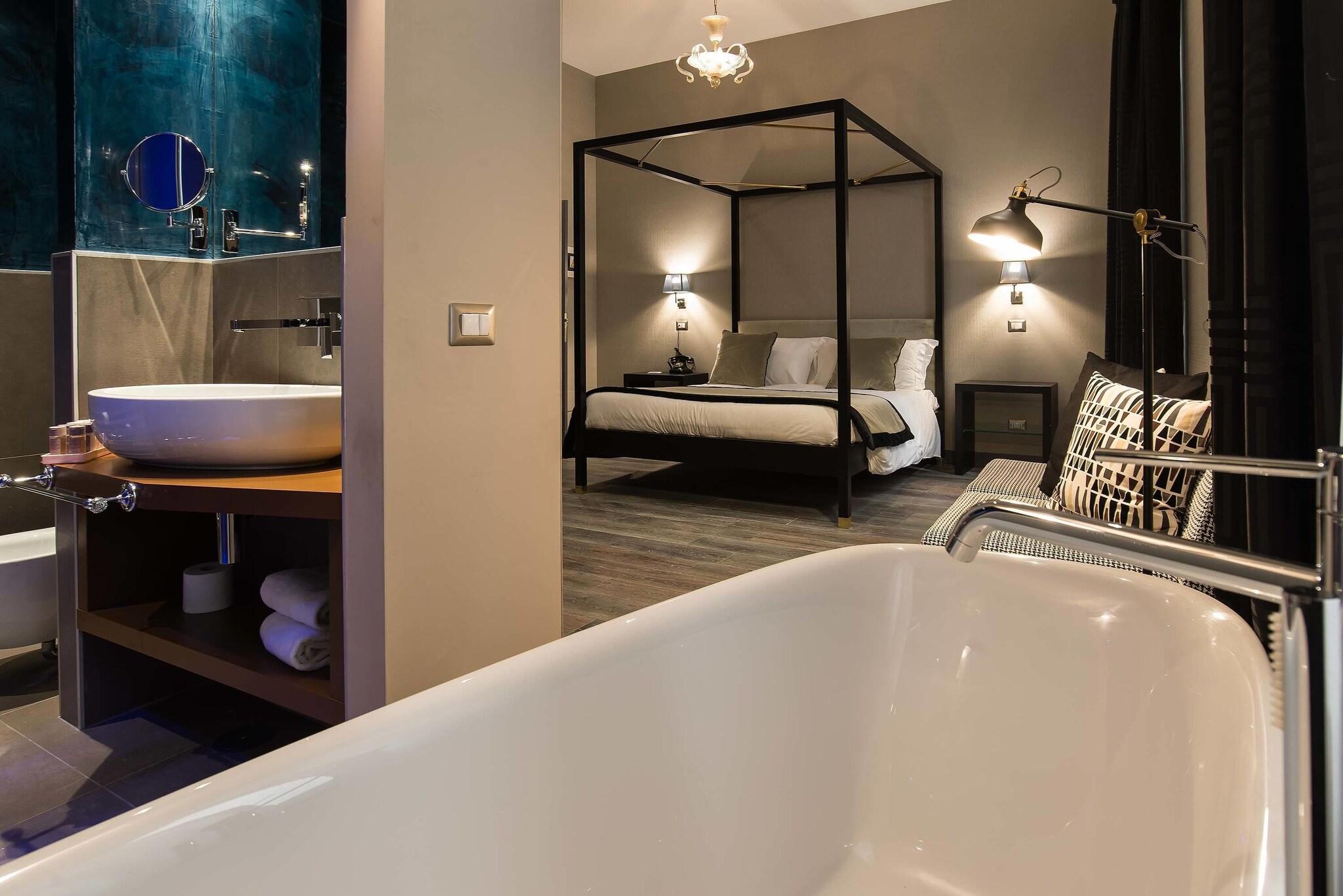 Double Deluxe Queen Bed