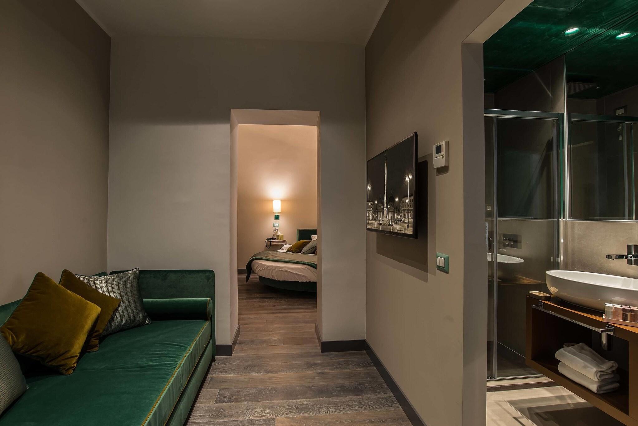 Double Deluxe Queen Bed