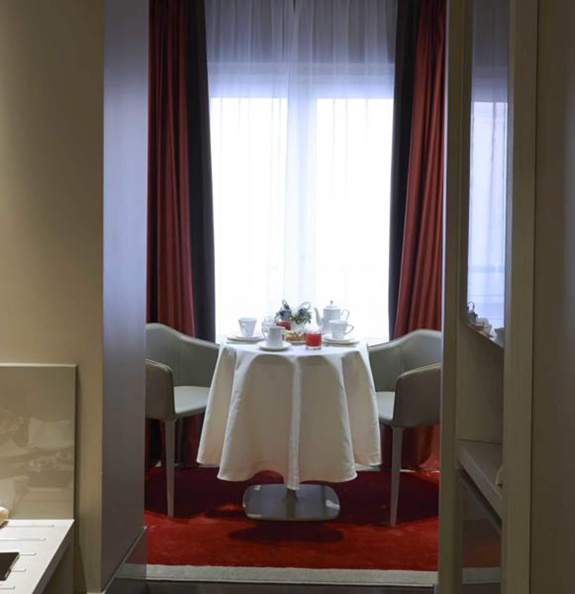 Junior Suite Two Beds