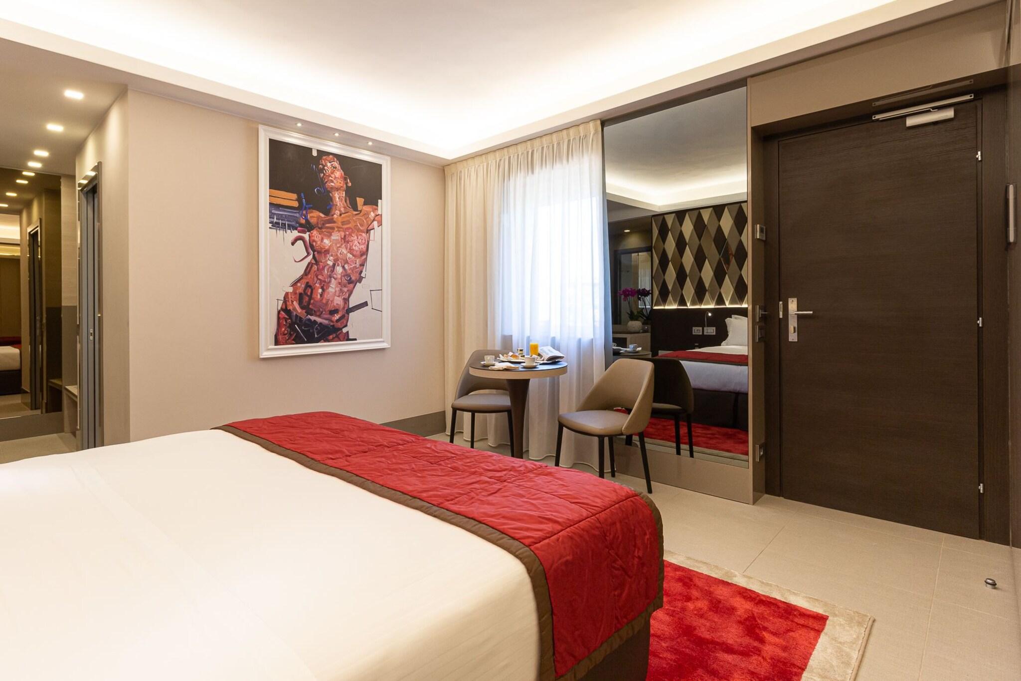 Double King Size Bed