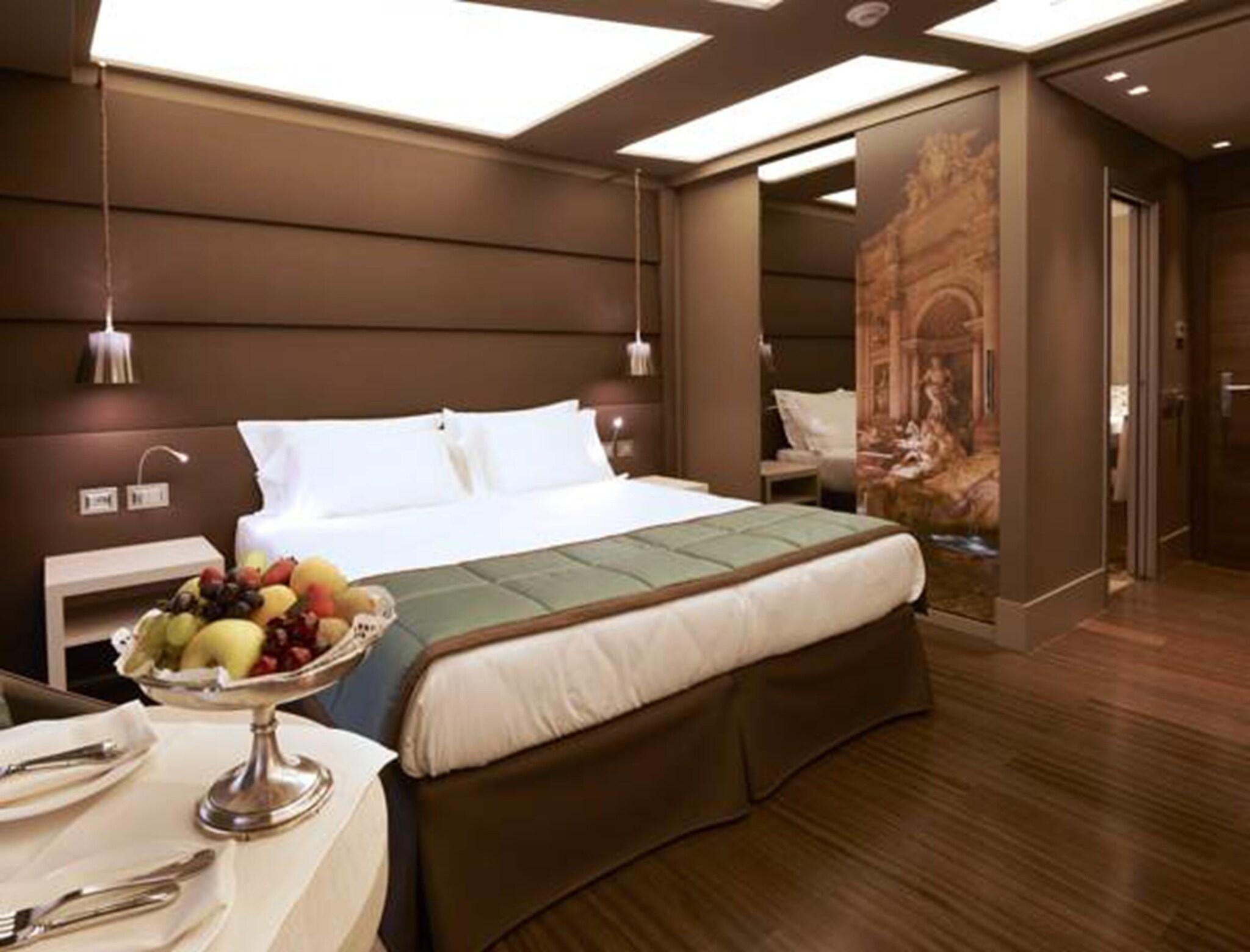 Double Deluxe King Bed