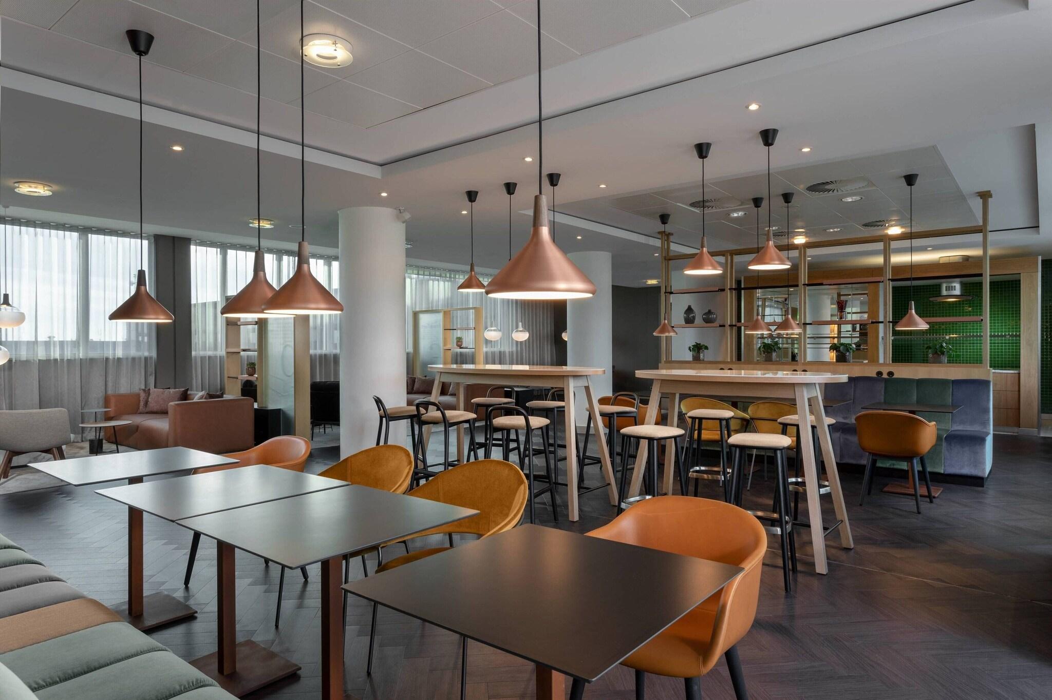 Double Executive King Bed