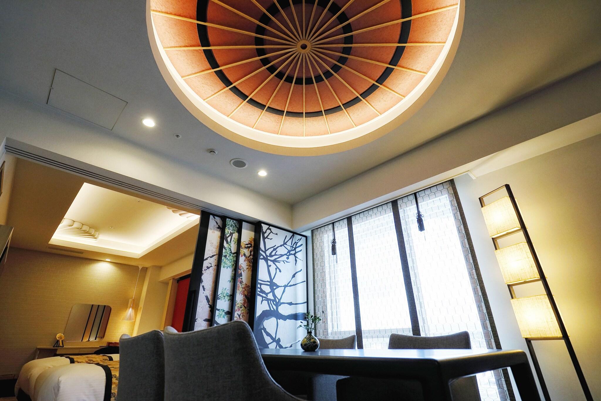 Suite Two Double Beds Non Smoking