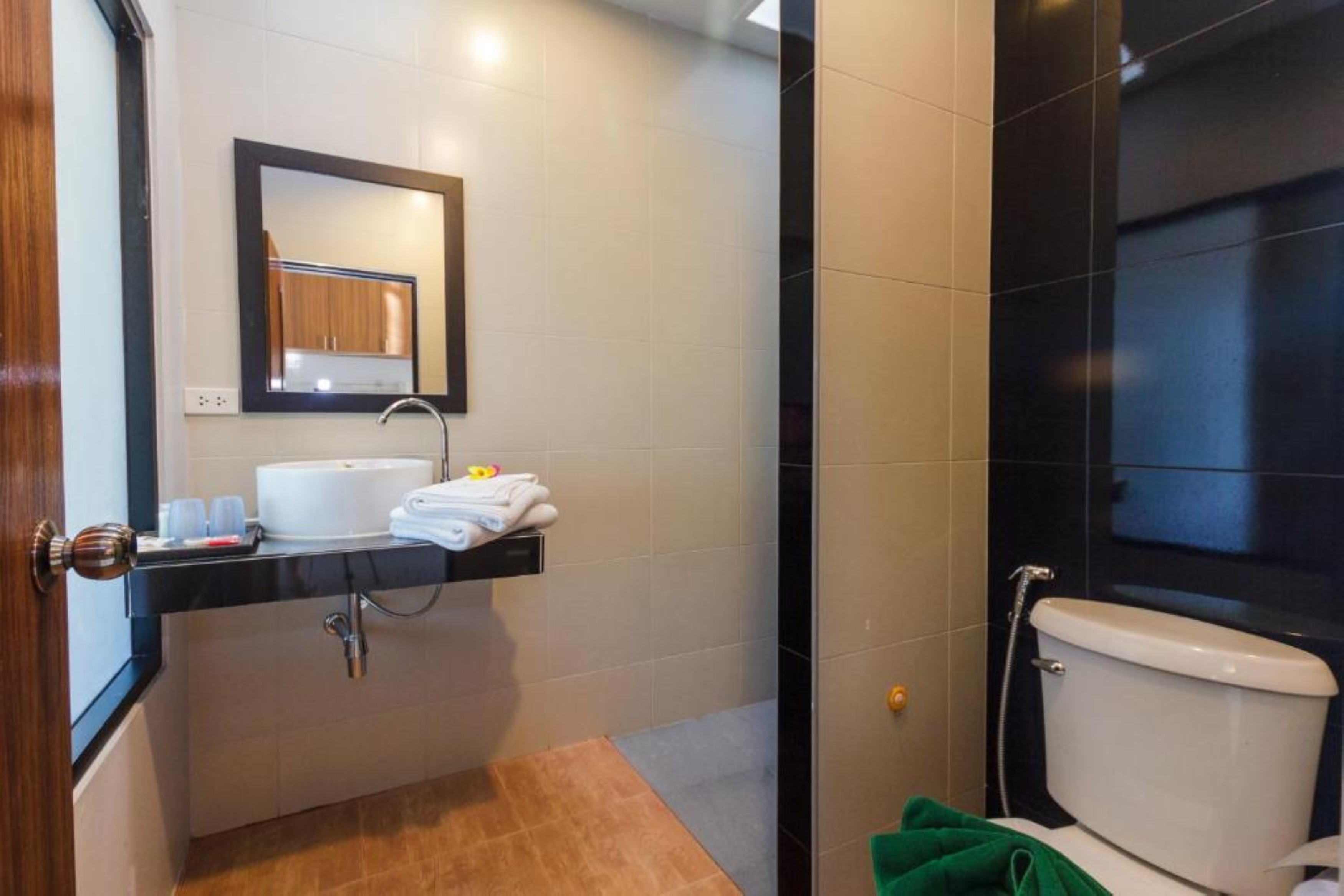 Double Pool View One Bedroom