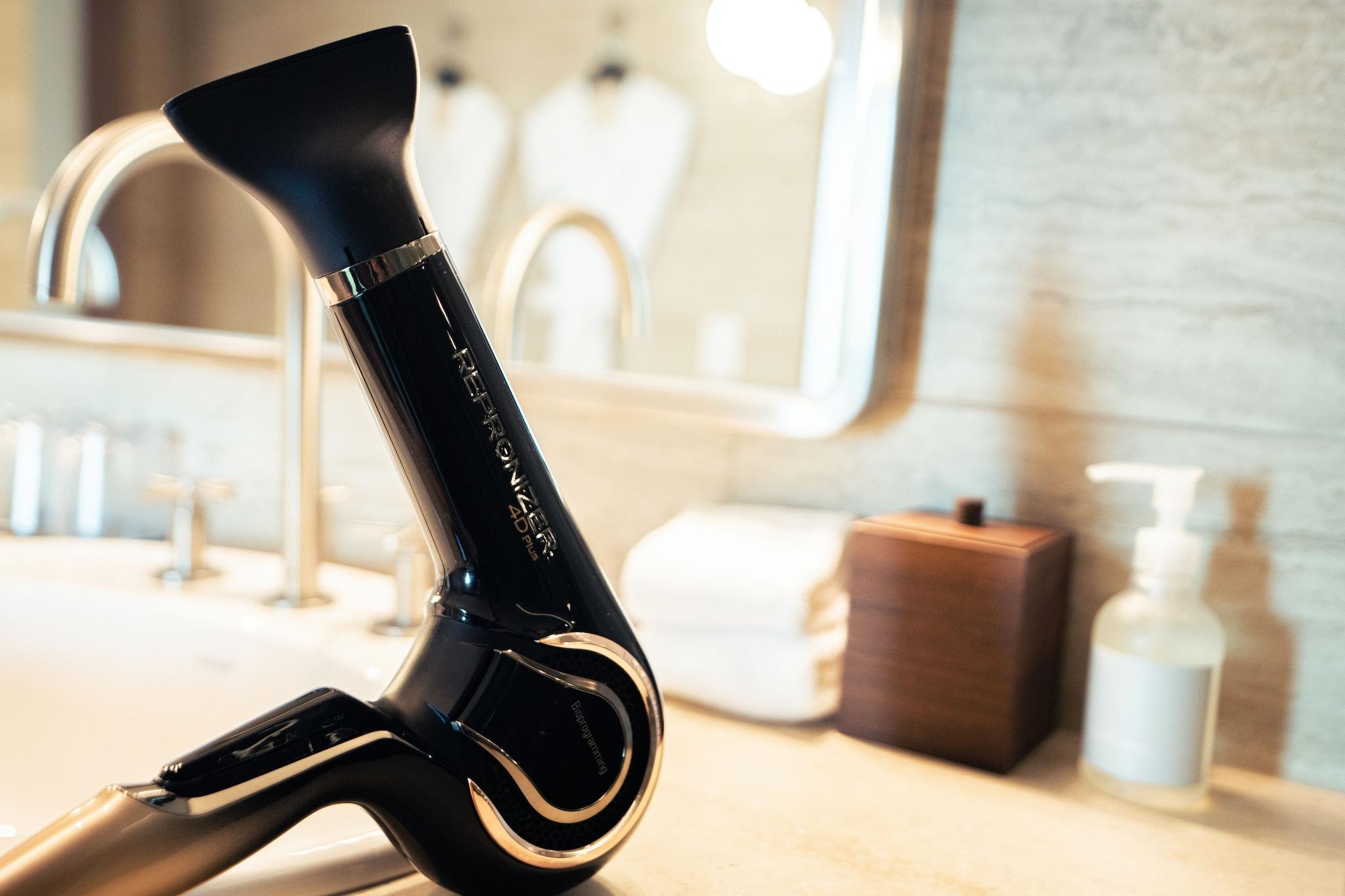 Double City View Queen Bed