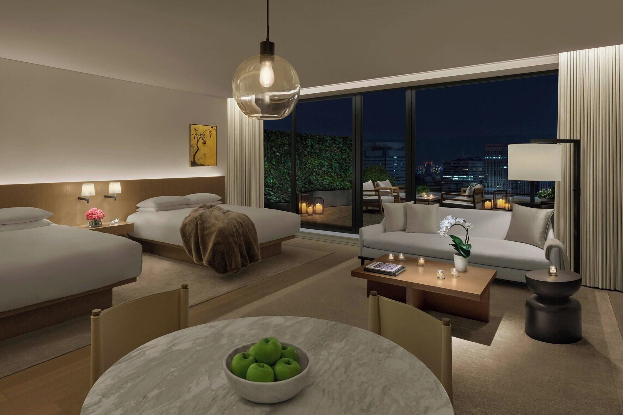 Quadruple City View Two Queen Beds