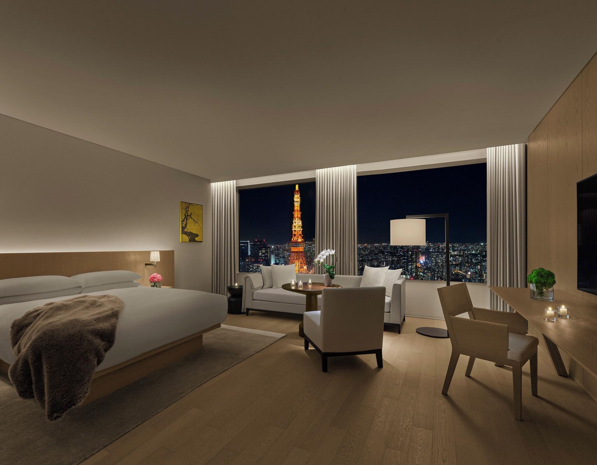 Double Premier King Bed