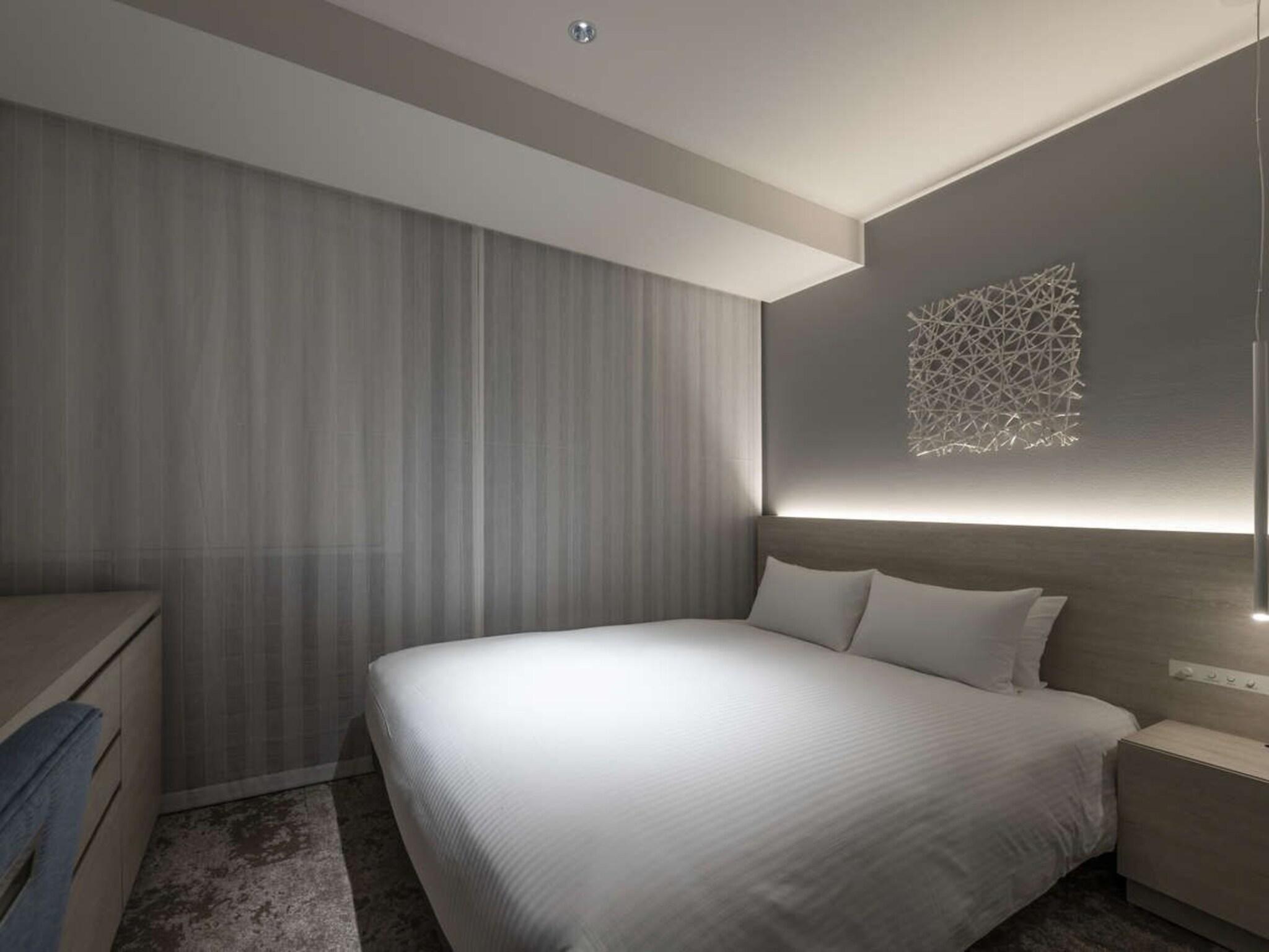 Double Superior Queen Bed