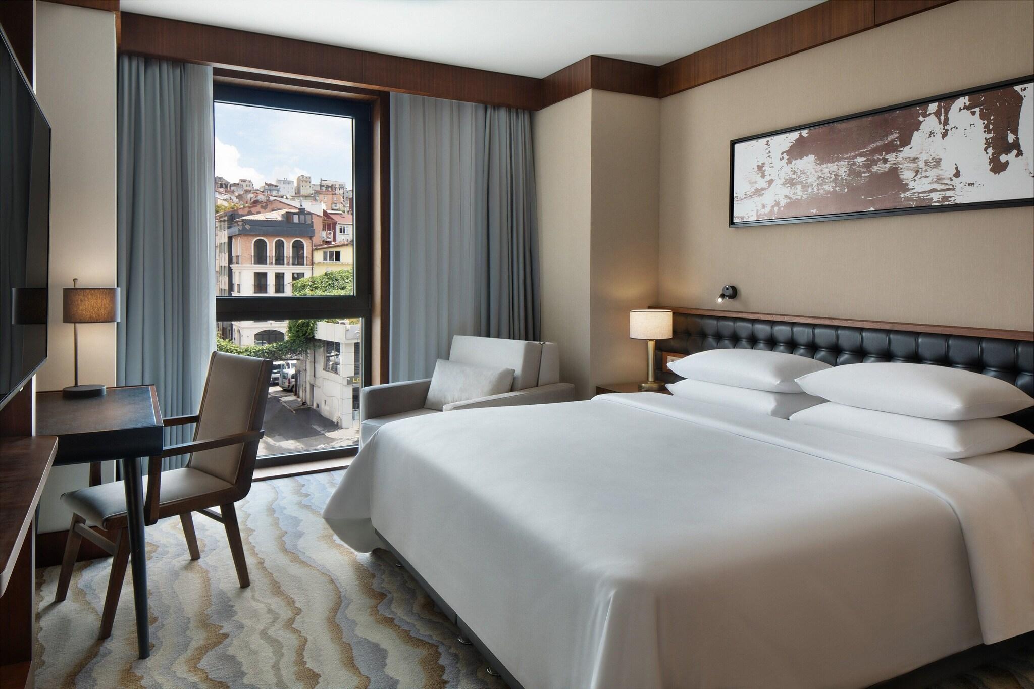 Double Executive King Bed