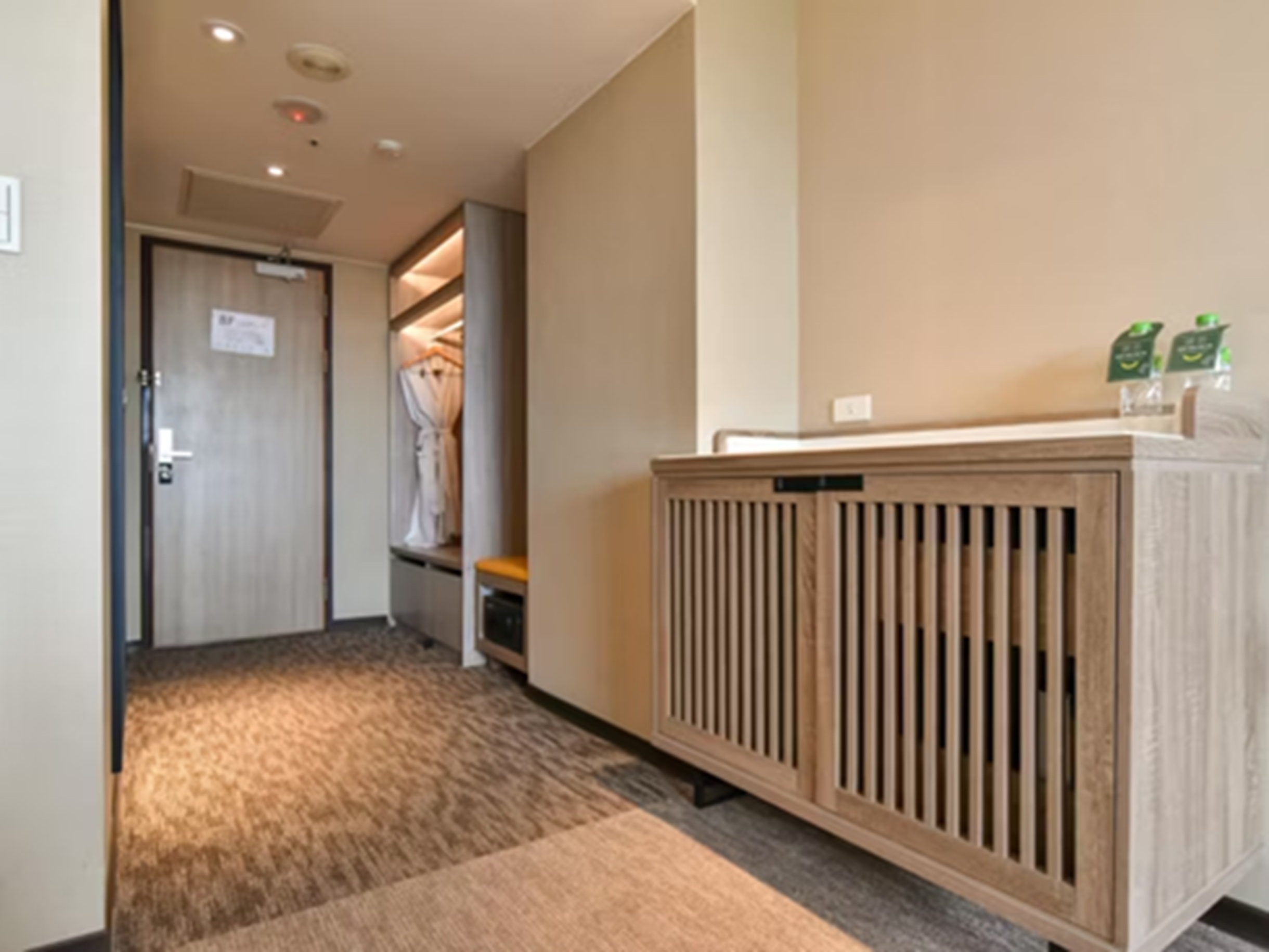 Double City View King Bed