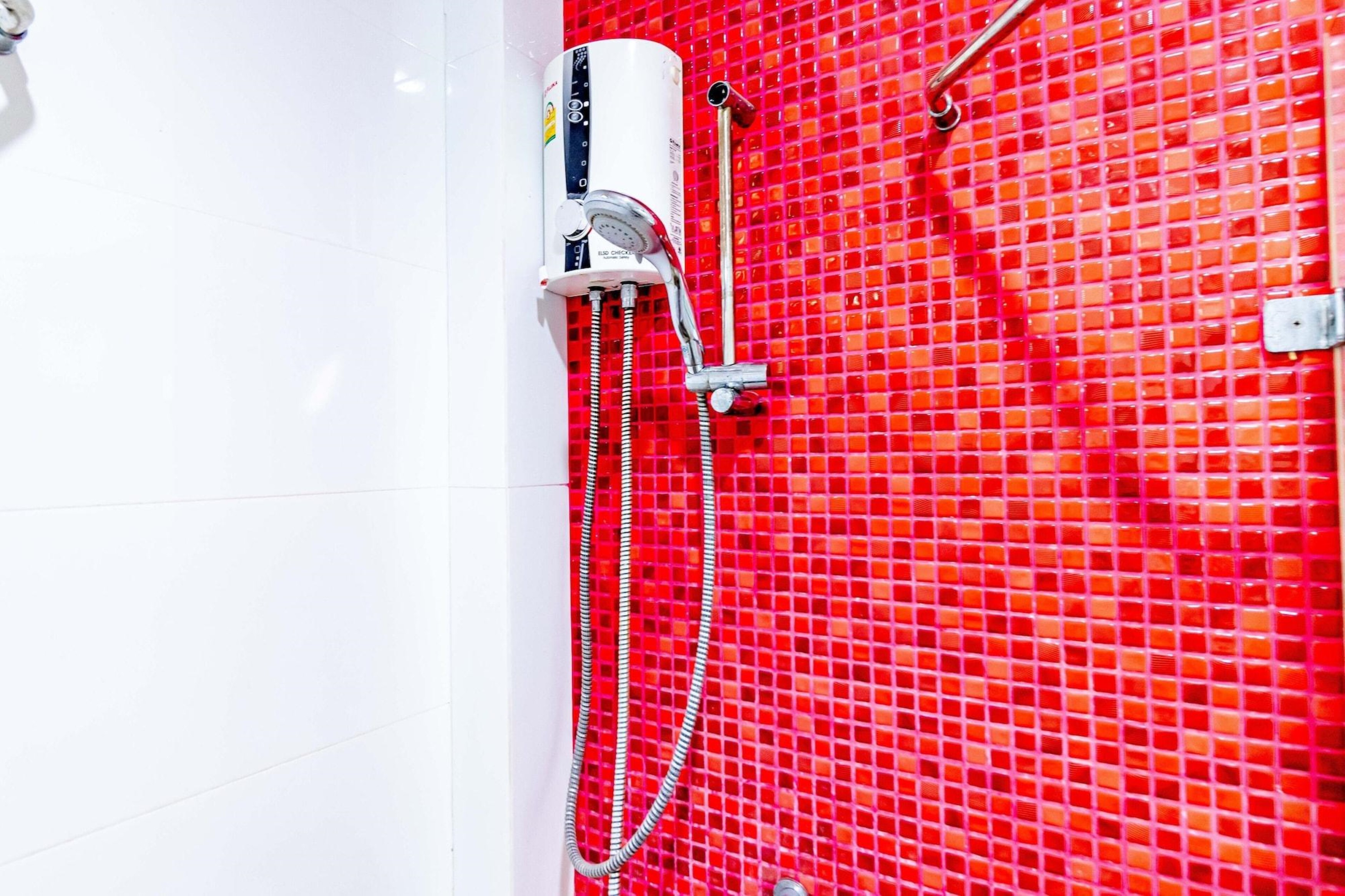 Double Pool View King Bed