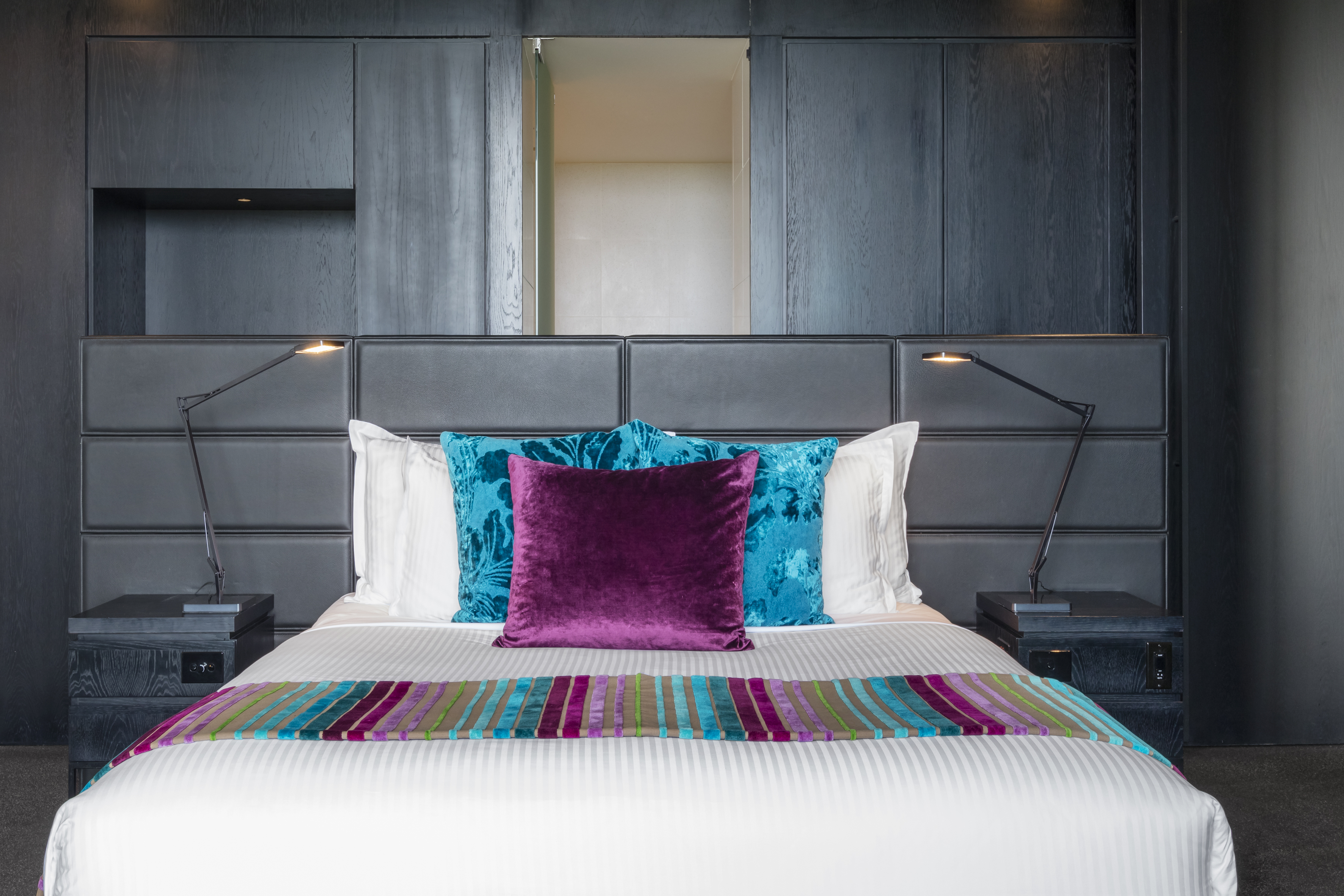 Suite with Jacuzzi with Views