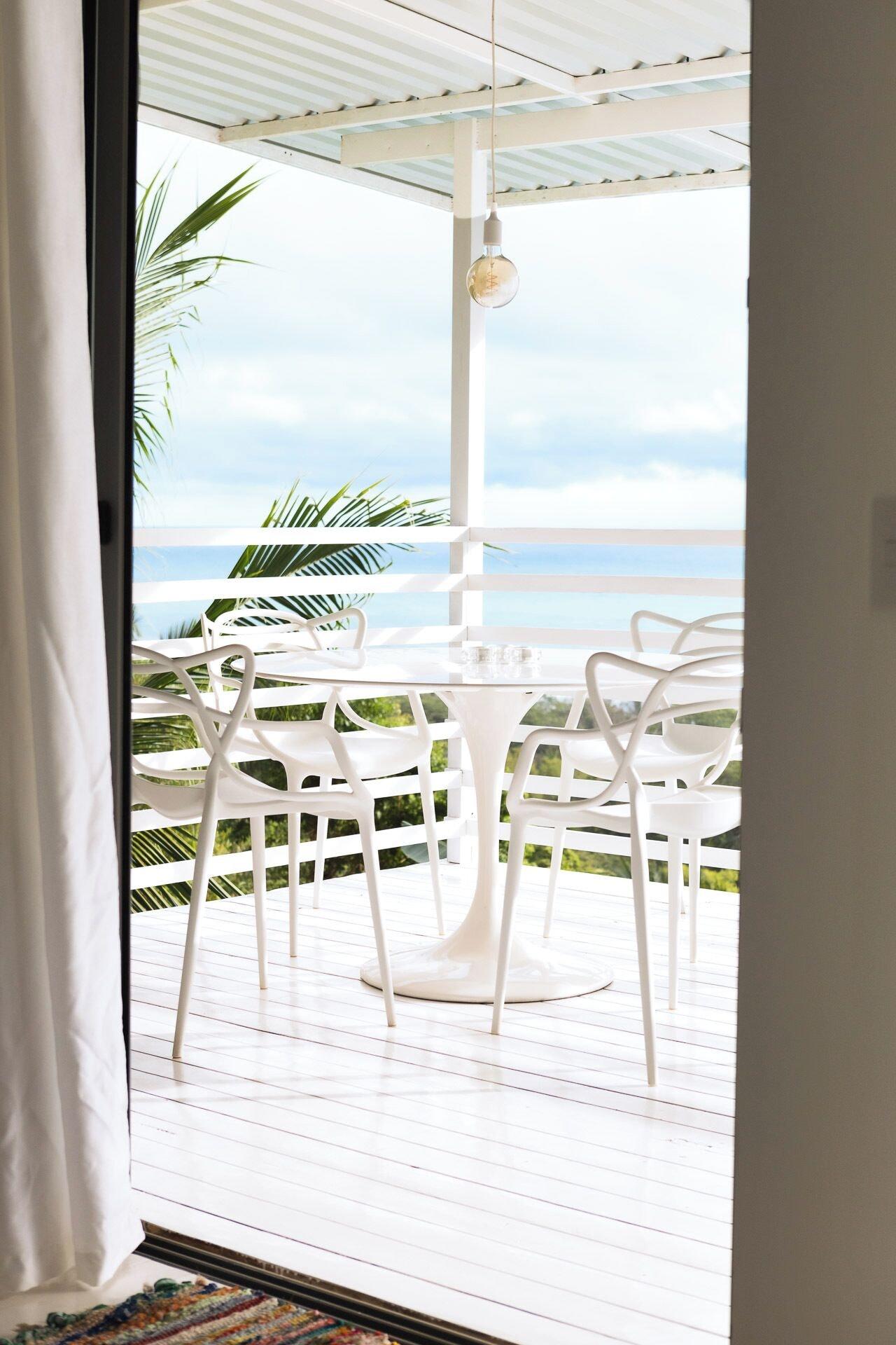 Studio King Size Bed