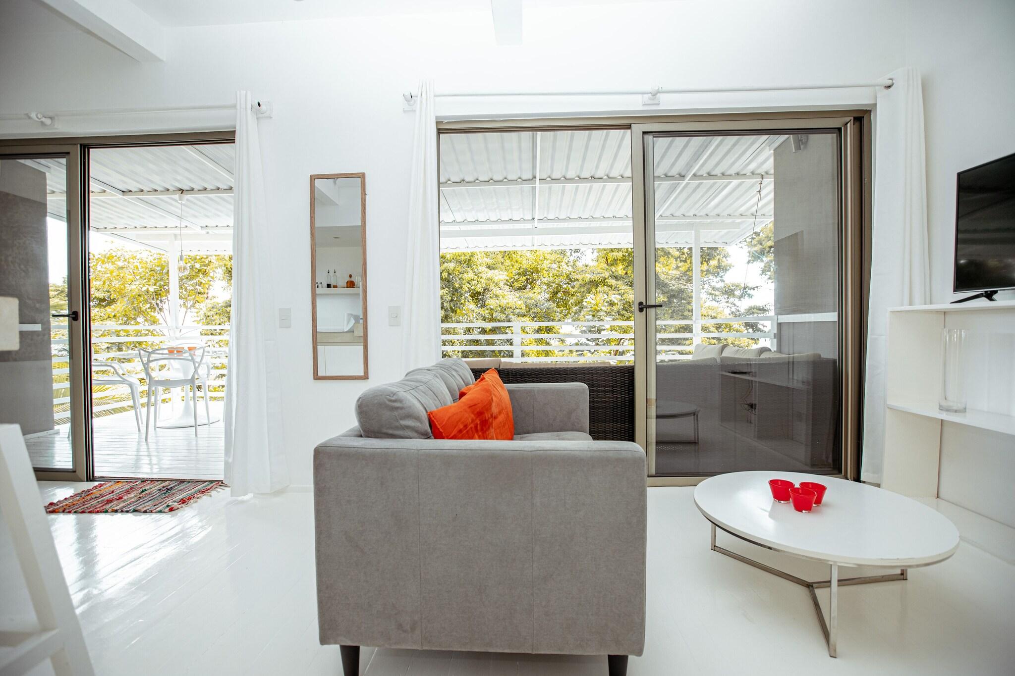 Studio King Size Bed