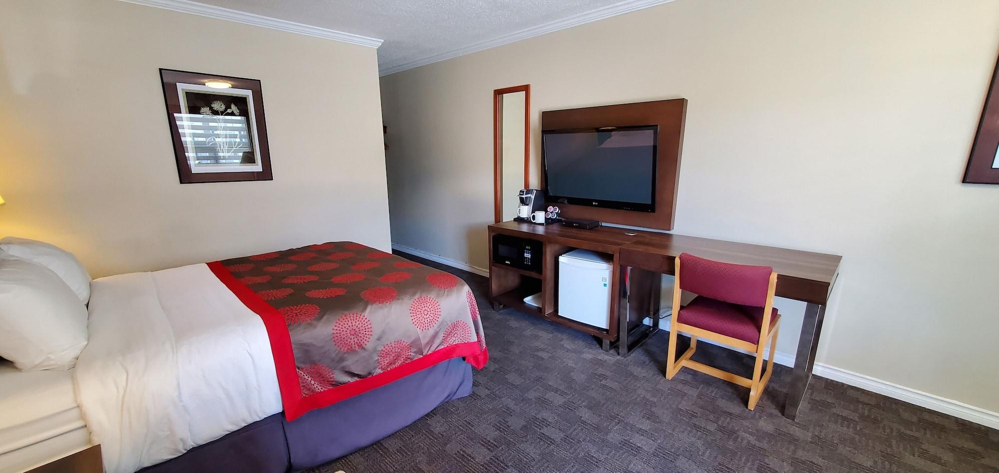 Double Queen Size Bed