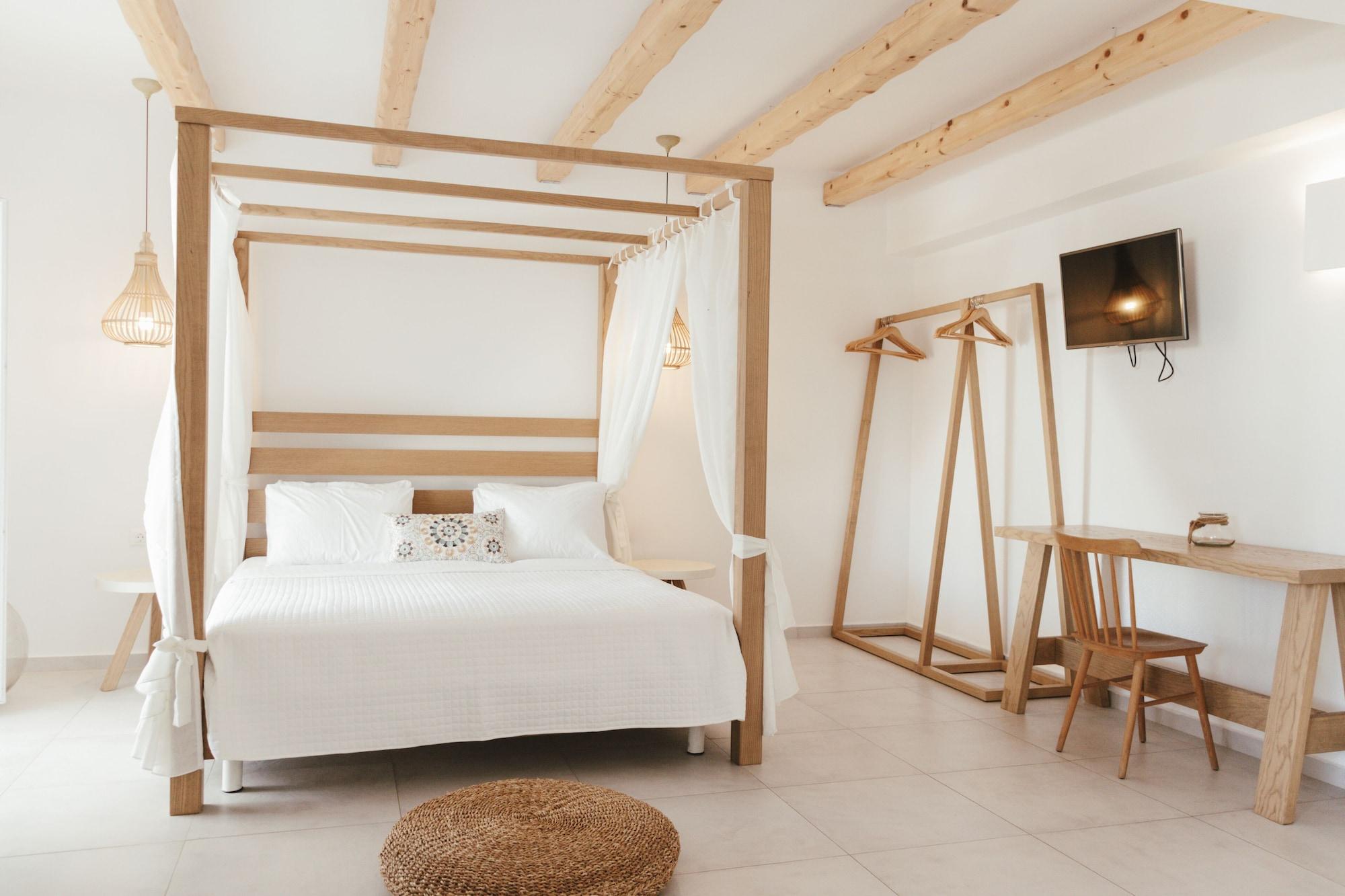 Suite with Private Pool