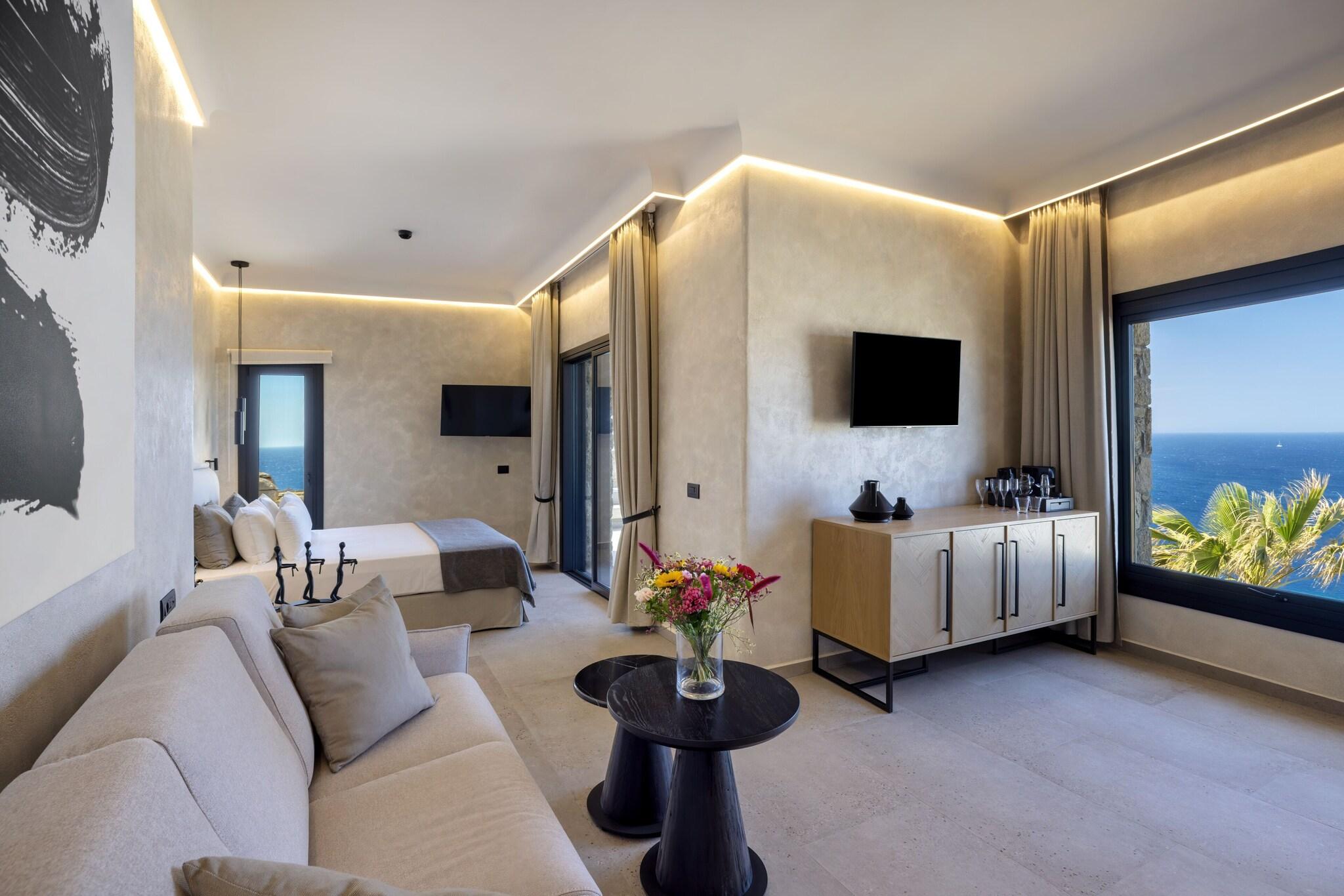 Suite with Private Pool