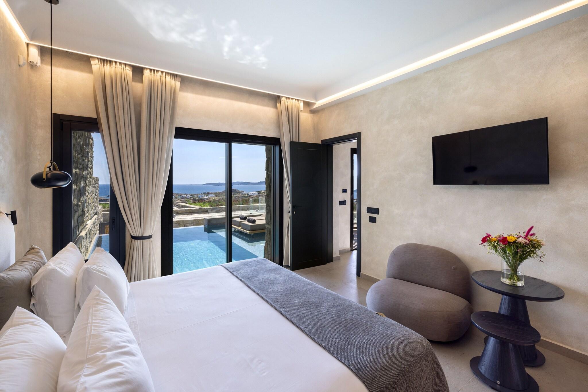 Suite Sea View with Private Pool