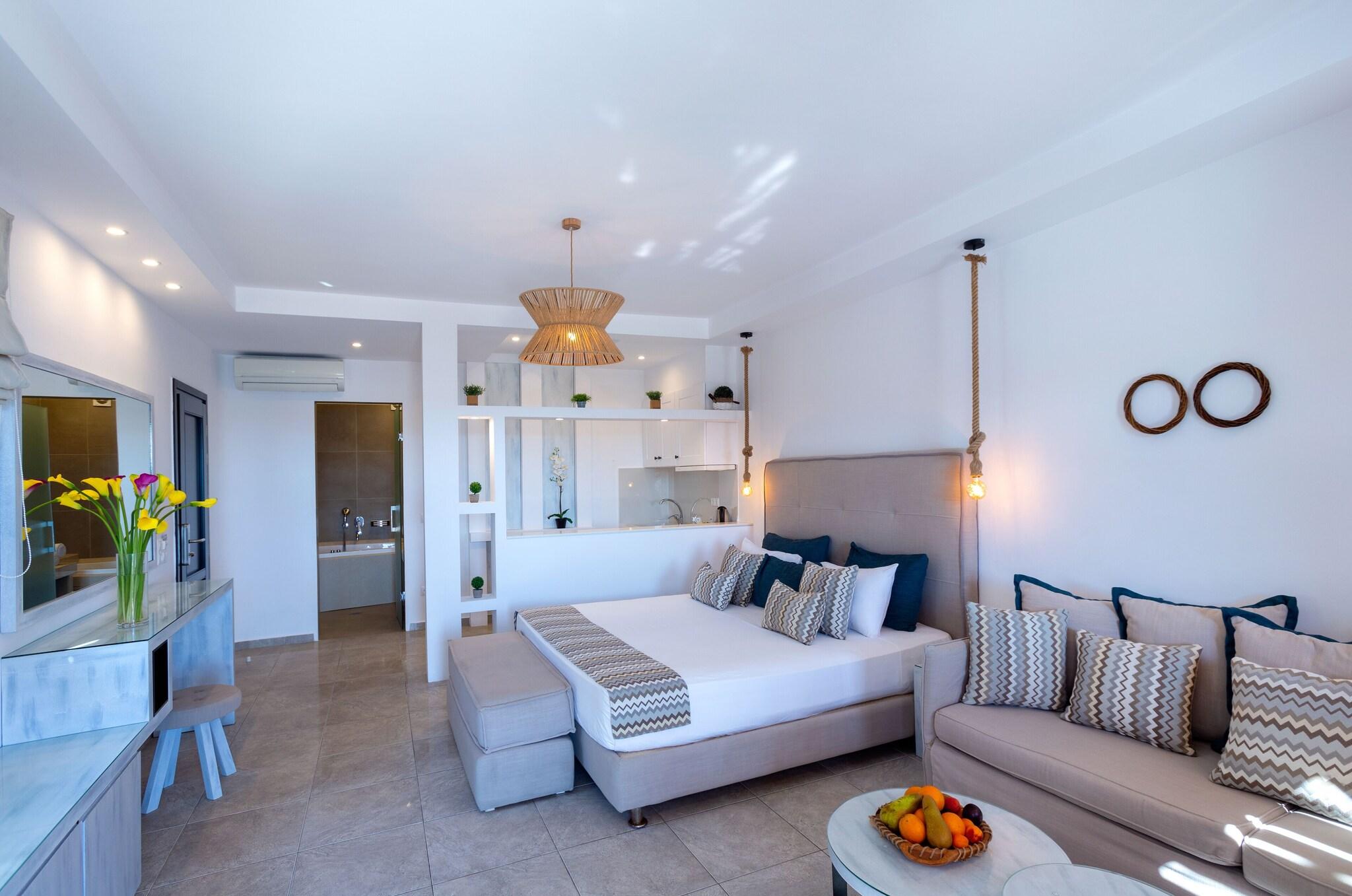 Suite with Private Pool