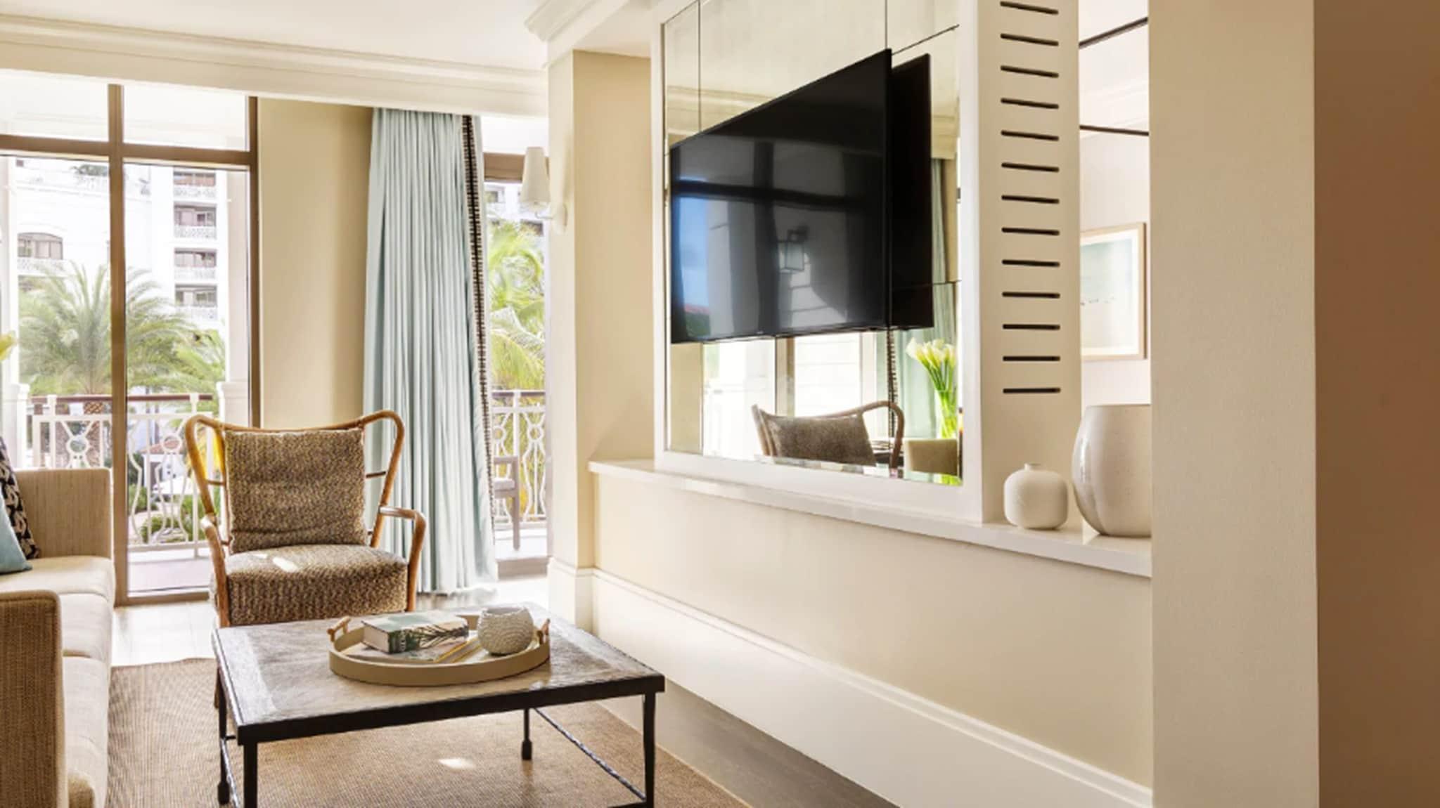 Studio Garden View King Bed