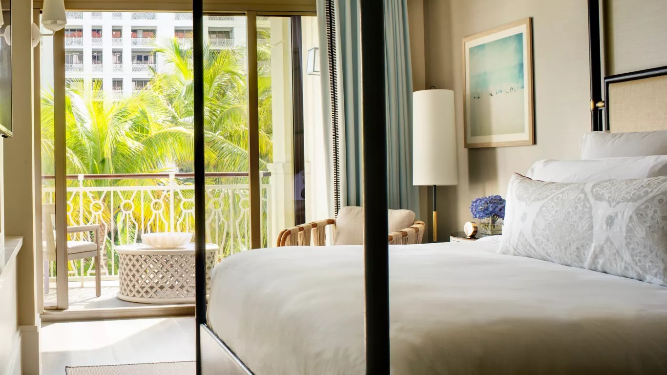 Studio Garden View King Bed