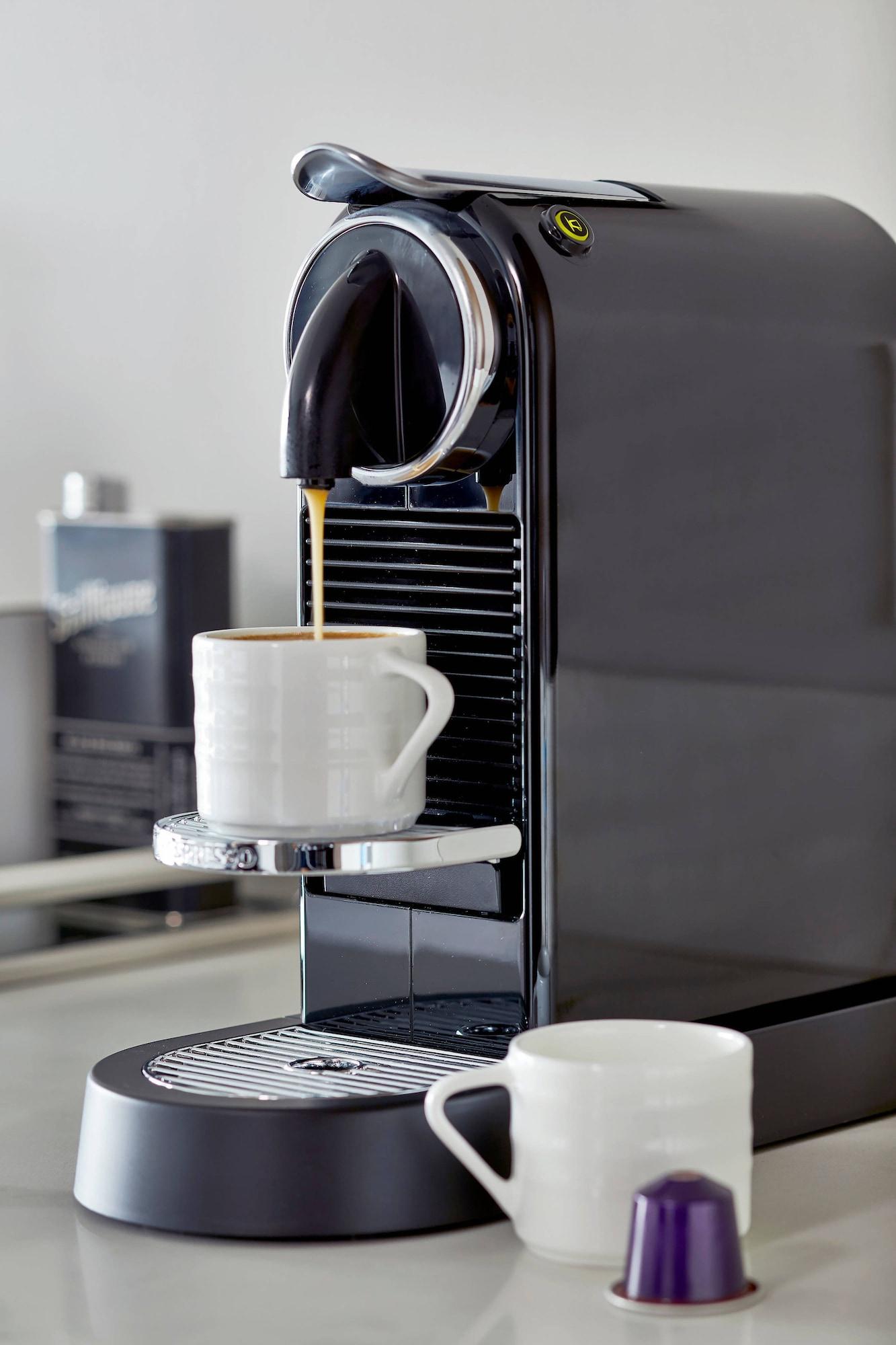 Suite King Bed Smoking